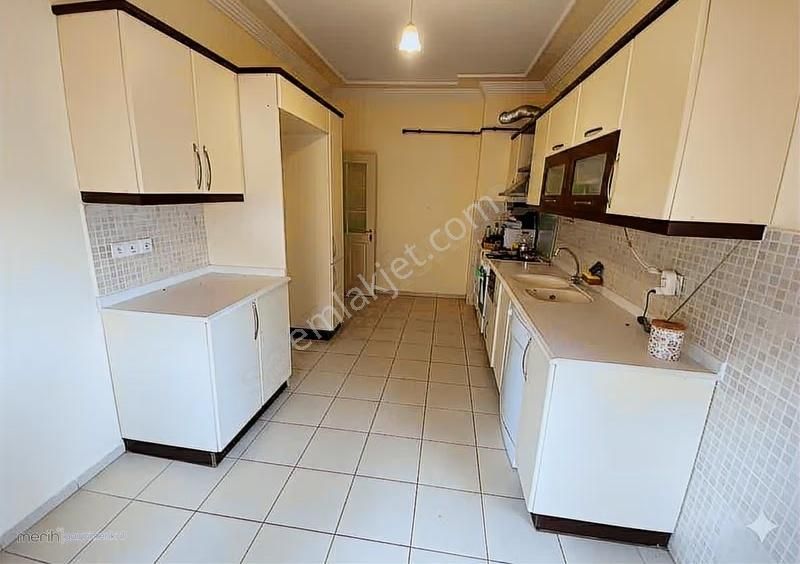 Efekent Sitesi Çok Geniş 3+1 Ara Kat Güney Cepheli Daire - Görsel 8