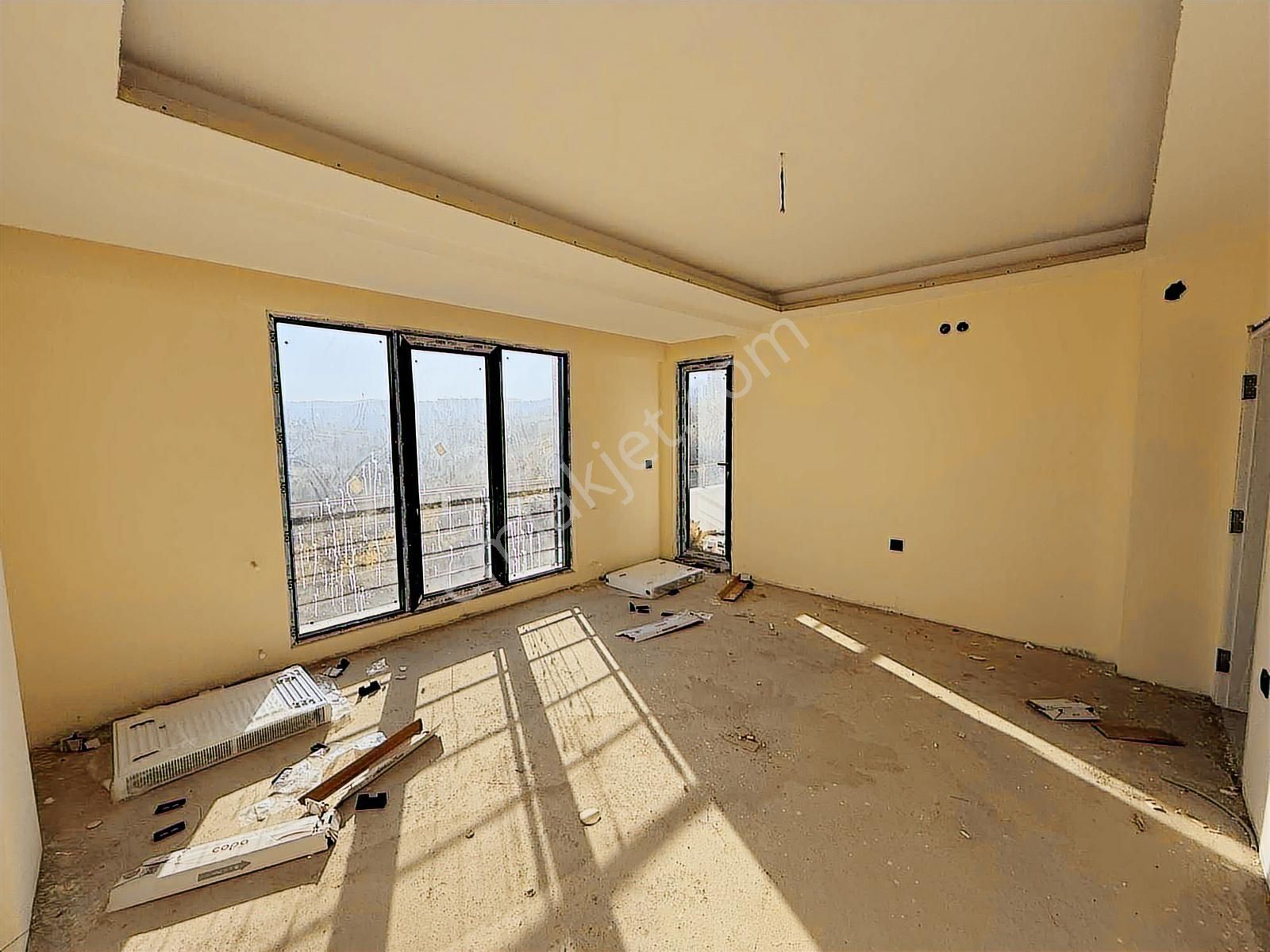 Sahile Ve Tramvaya Yakın 2+1 Geniş Ferah Daire - Görsel 13