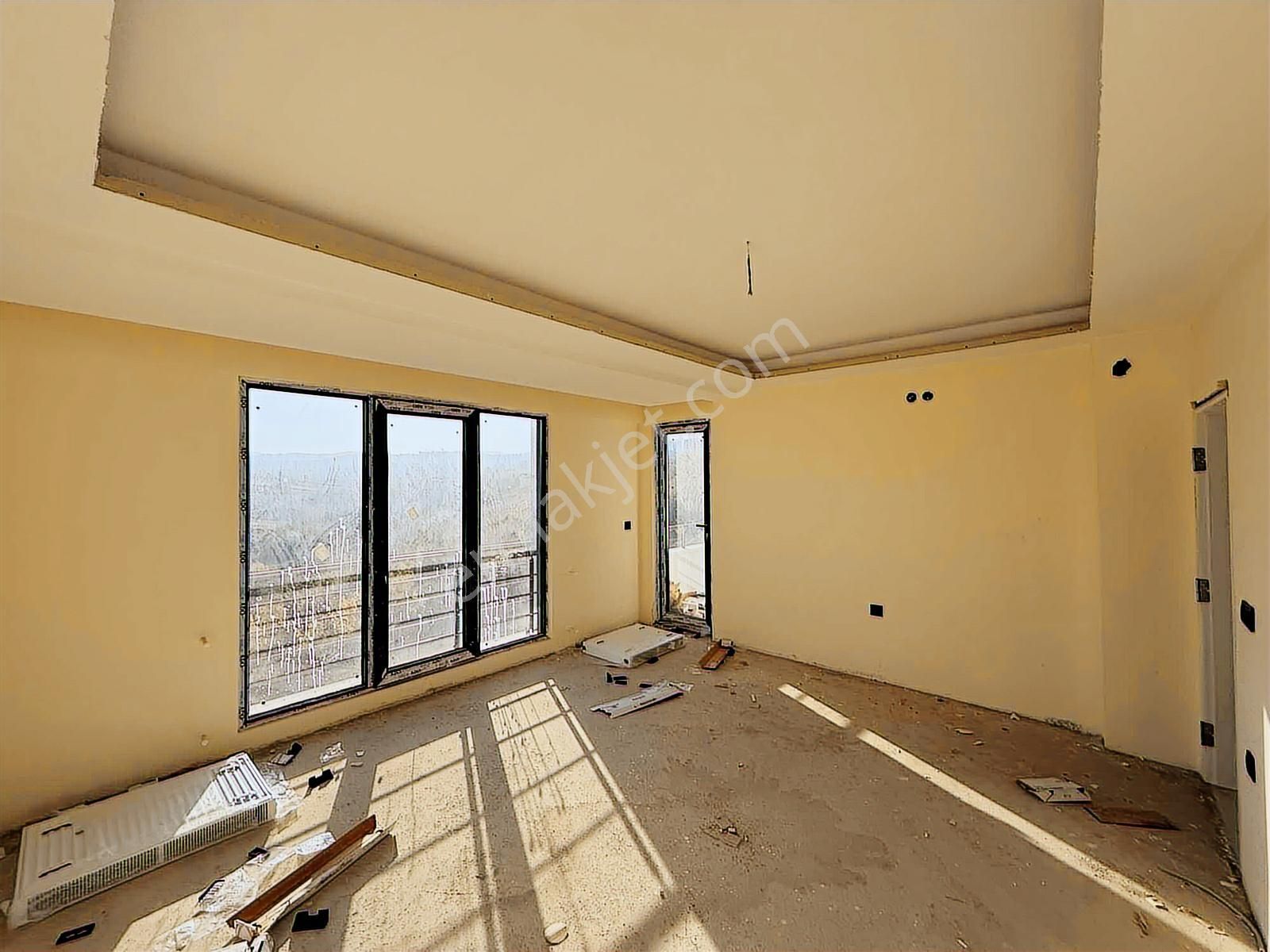 Sahile Ve Tramvaya Yakın 2+1 Geniş Ferah Daire - Görsel 14