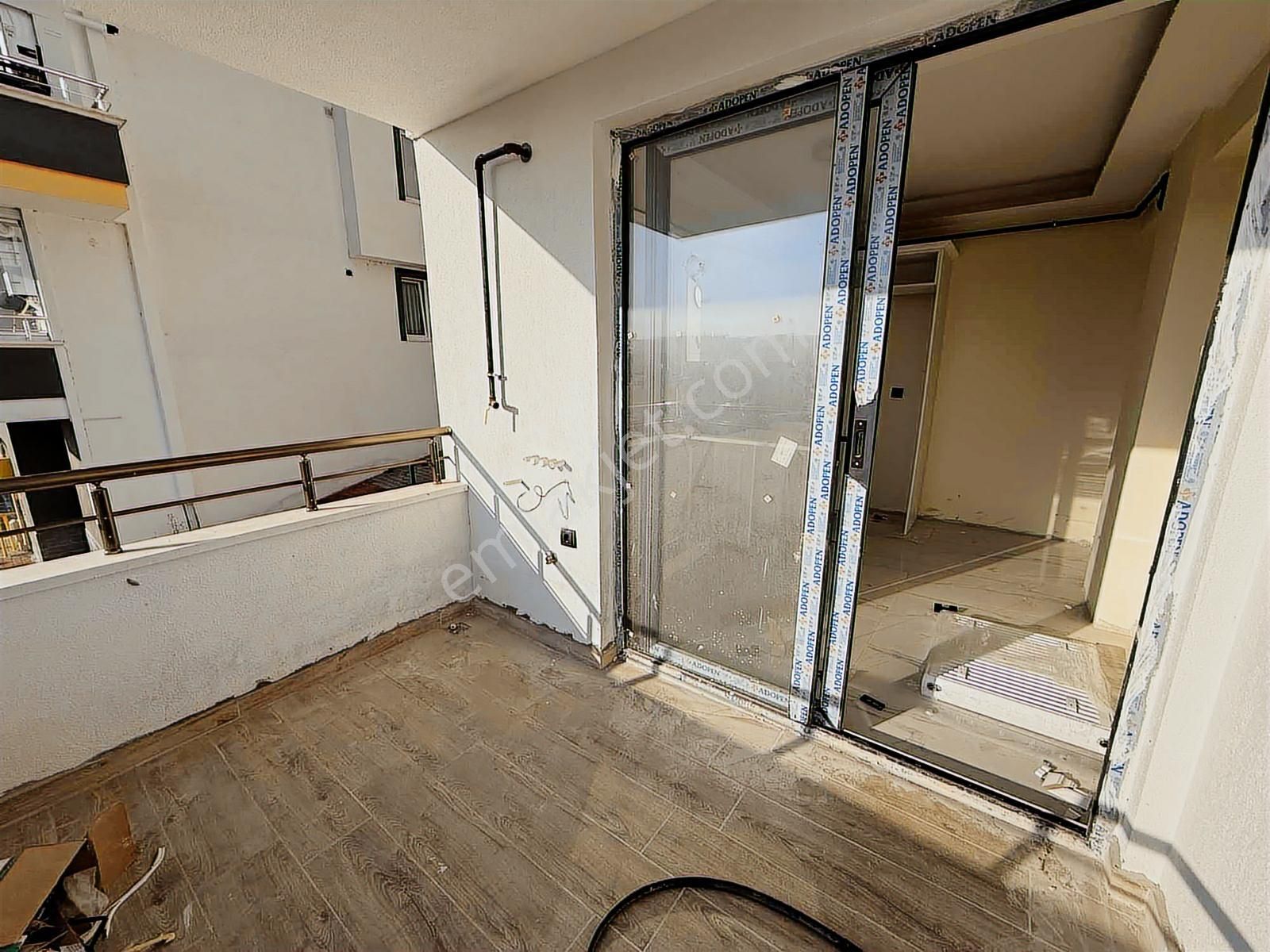 Sahile Ve Tramvaya Yakın 2+1 Geniş Ferah Daire - Görsel 11