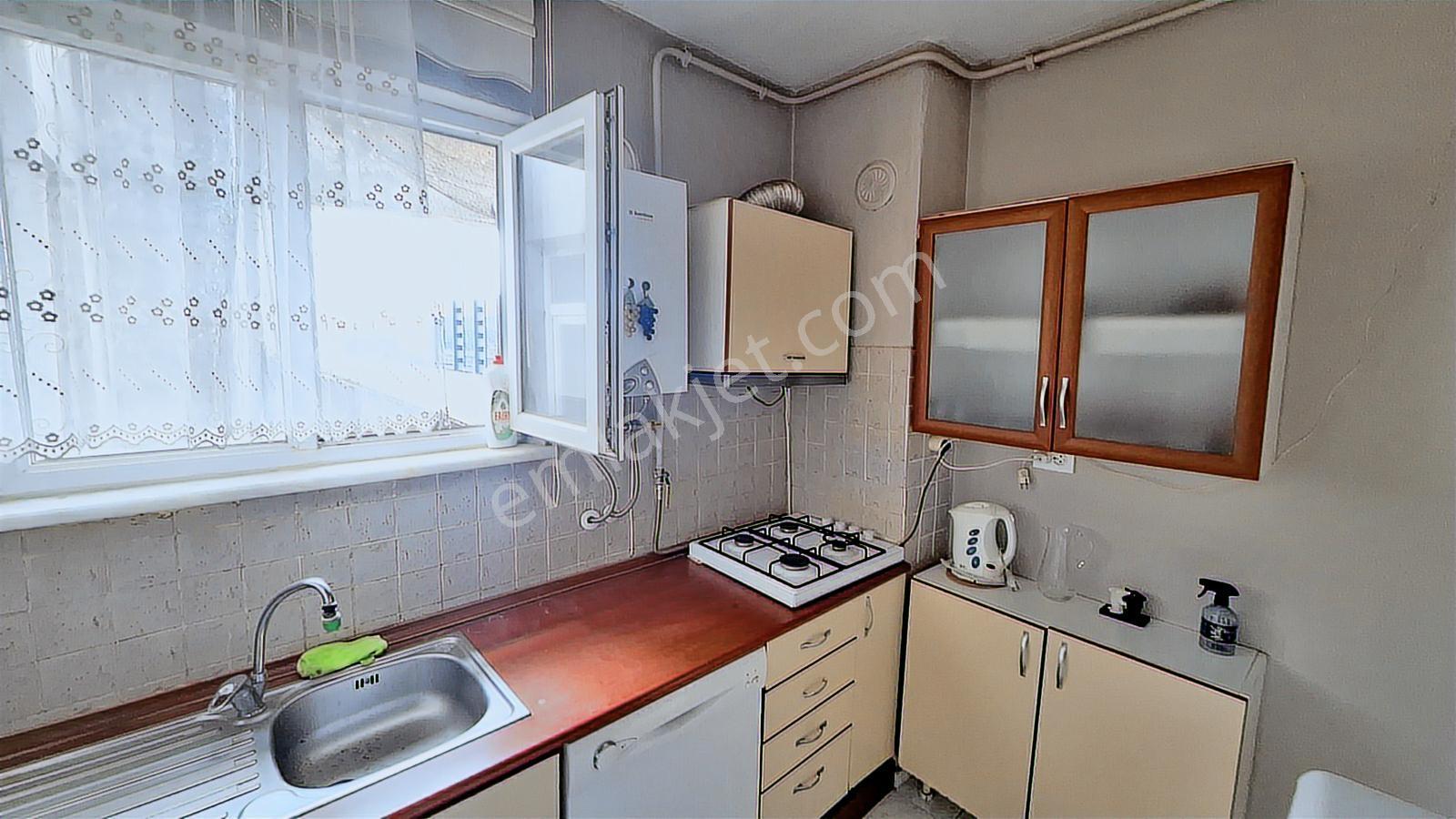 İzmit Merkezde Full Eşyalı 3+1 Arakat Kiralık Daire - Görsel 9