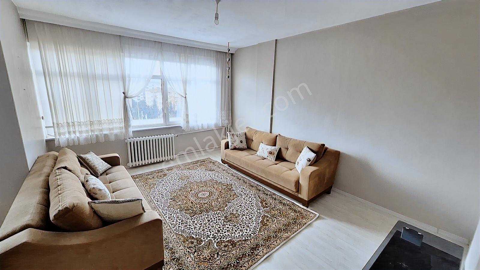İzmit Merkezde Full Eşyalı 3+1 Arakat Kiralık Daire - Görsel 4