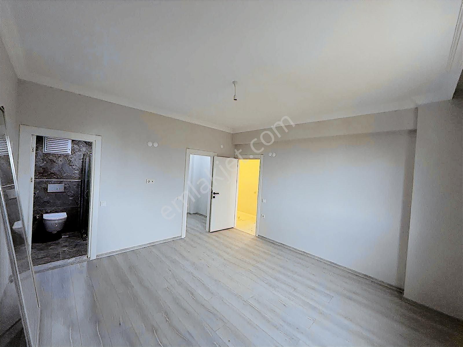 Gökdelenler Bölgesinde Deniz Manzaralı Lüks 3+1 Daire - Görsel 4