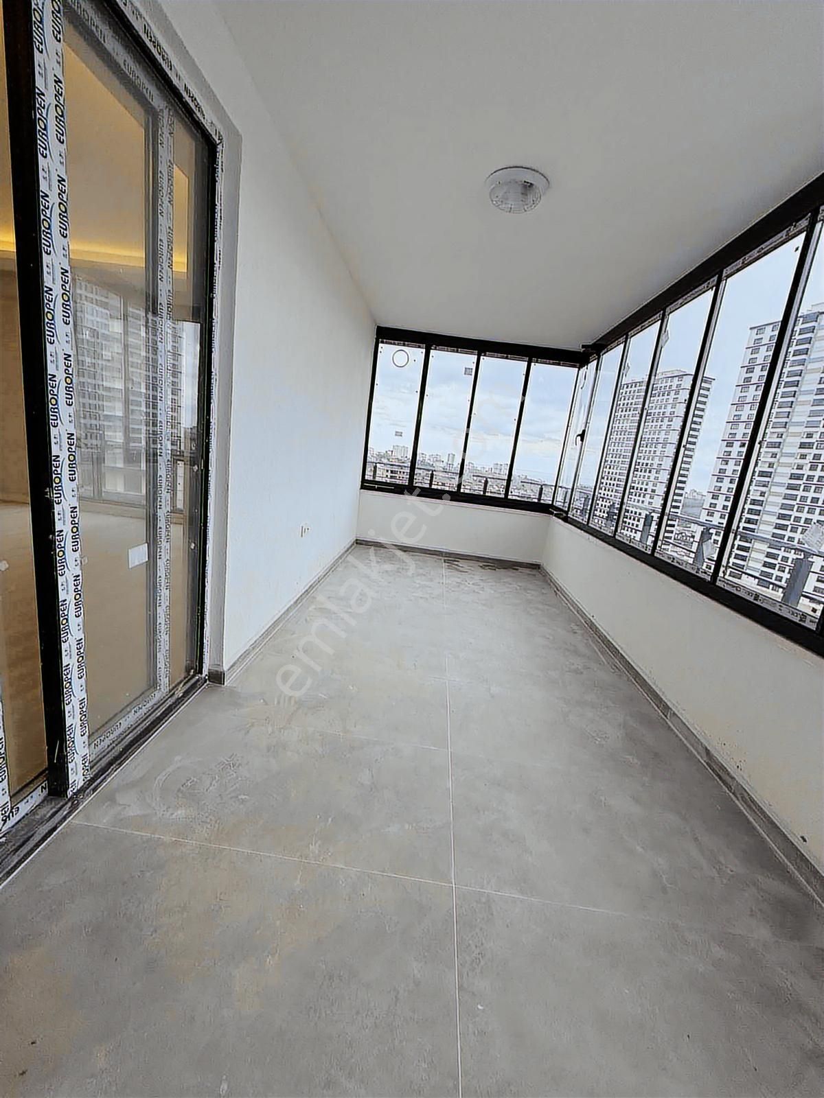 Gökdelenler Bölgesinde Deniz Manzaralı Lüks 3+1 Daire - Görsel 11