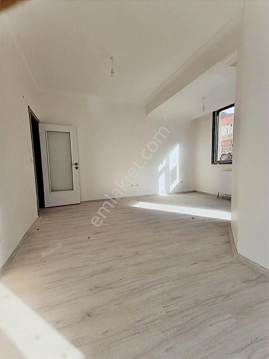 Battalgazi Mahallesi'nde, 3+1,115m2 Arakat Daire - Görsel 31