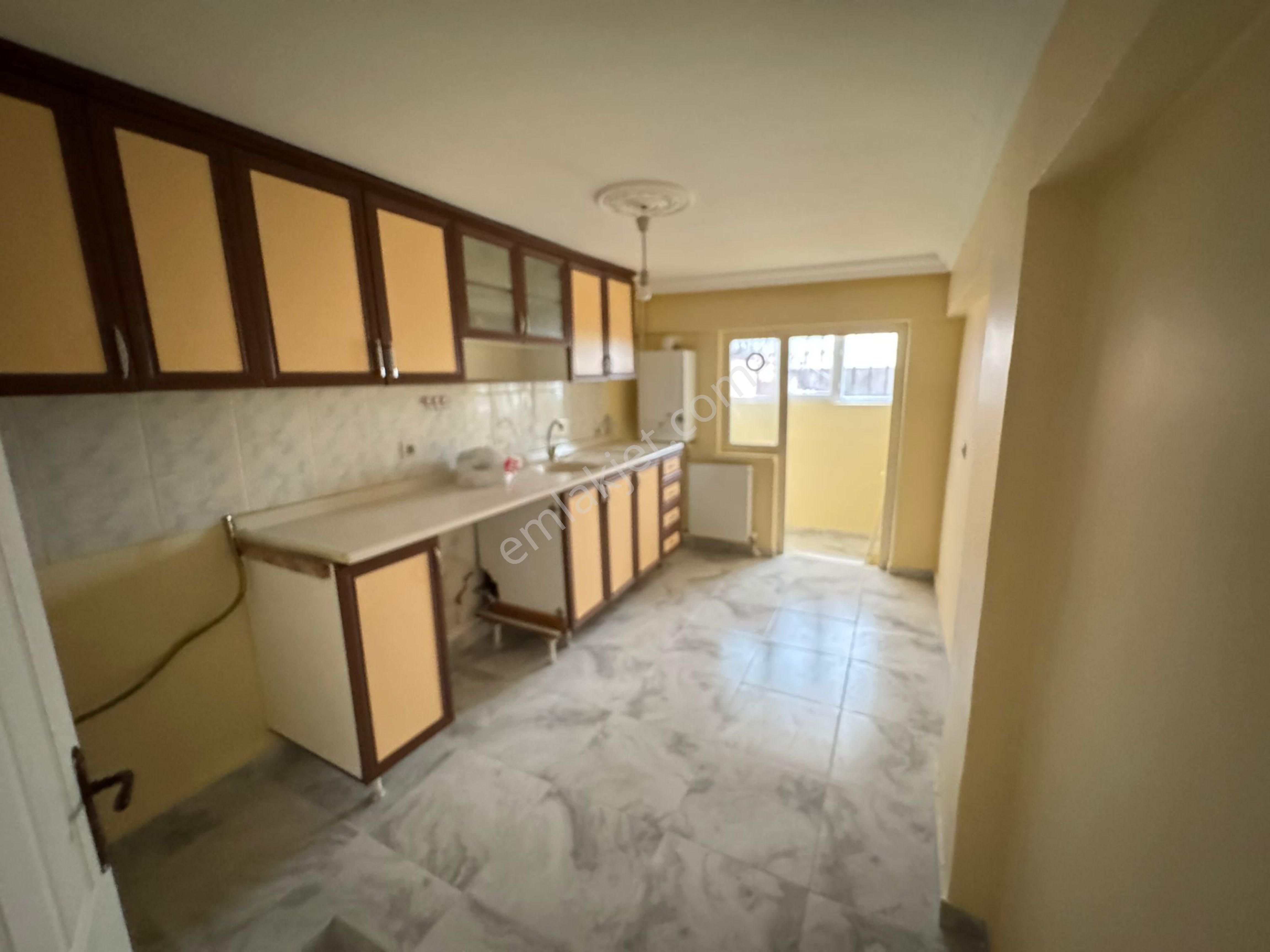 Bozbey'den Pınarbaşında 3+1