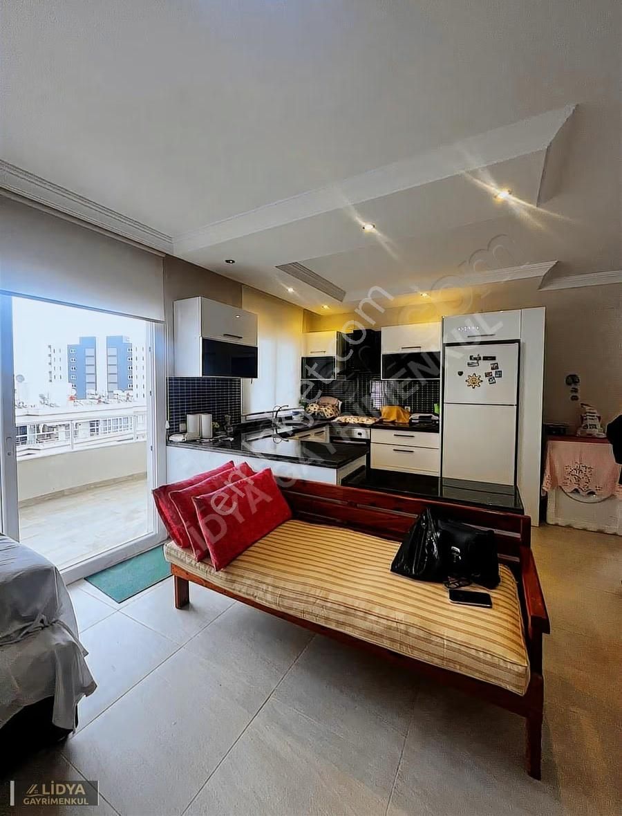 Mersin Erdemli Ayaş'da Denize Yakın, Havuzlu, Eşyalı 2+1 Daire - Görsel 2