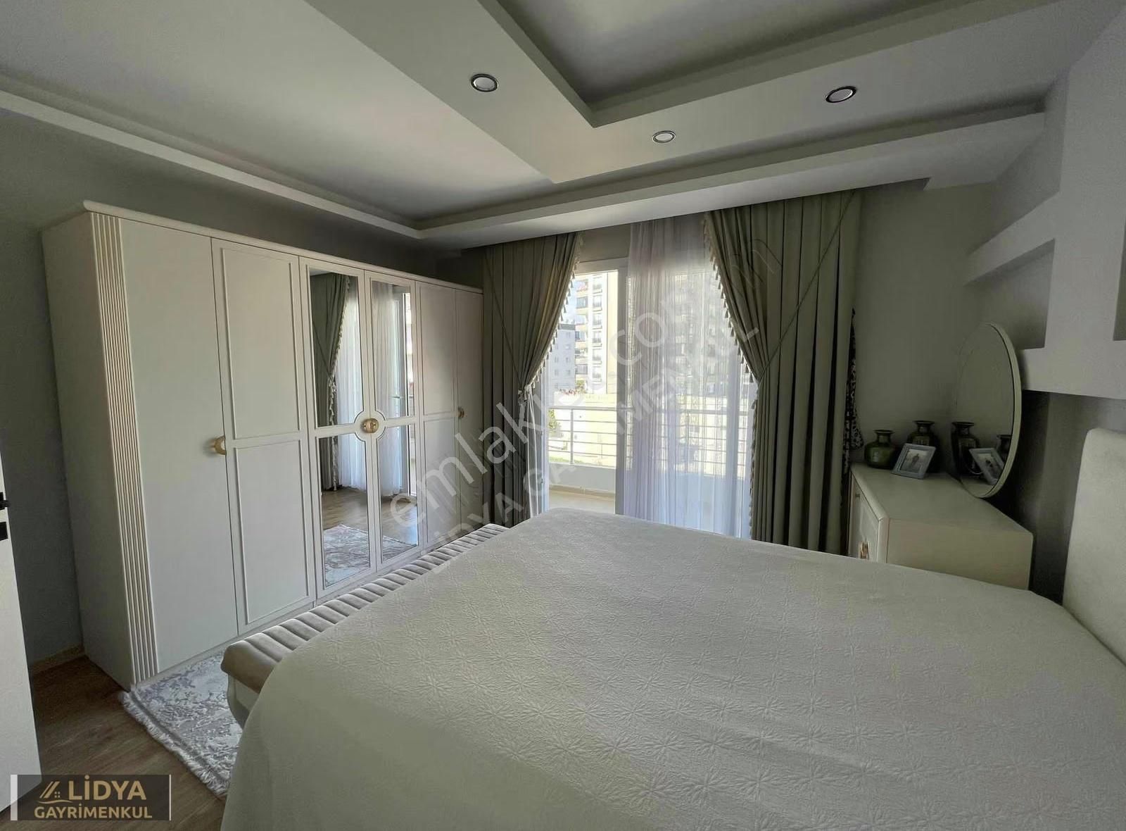 Akdeniz Mah. Tapu Caddesi 3+1 Satılık Daire - Görsel 9