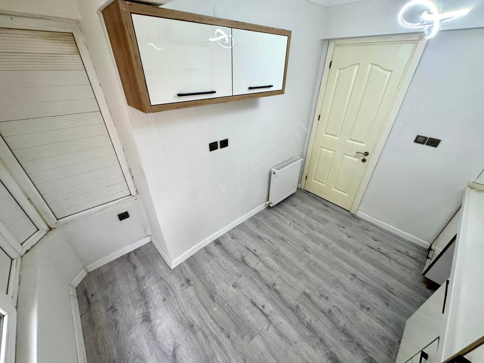 🏡 Referans'tan Akçay'da Denize Yakın Ön Cephe Giriş Kat 2+1 Daire - Görsel 26