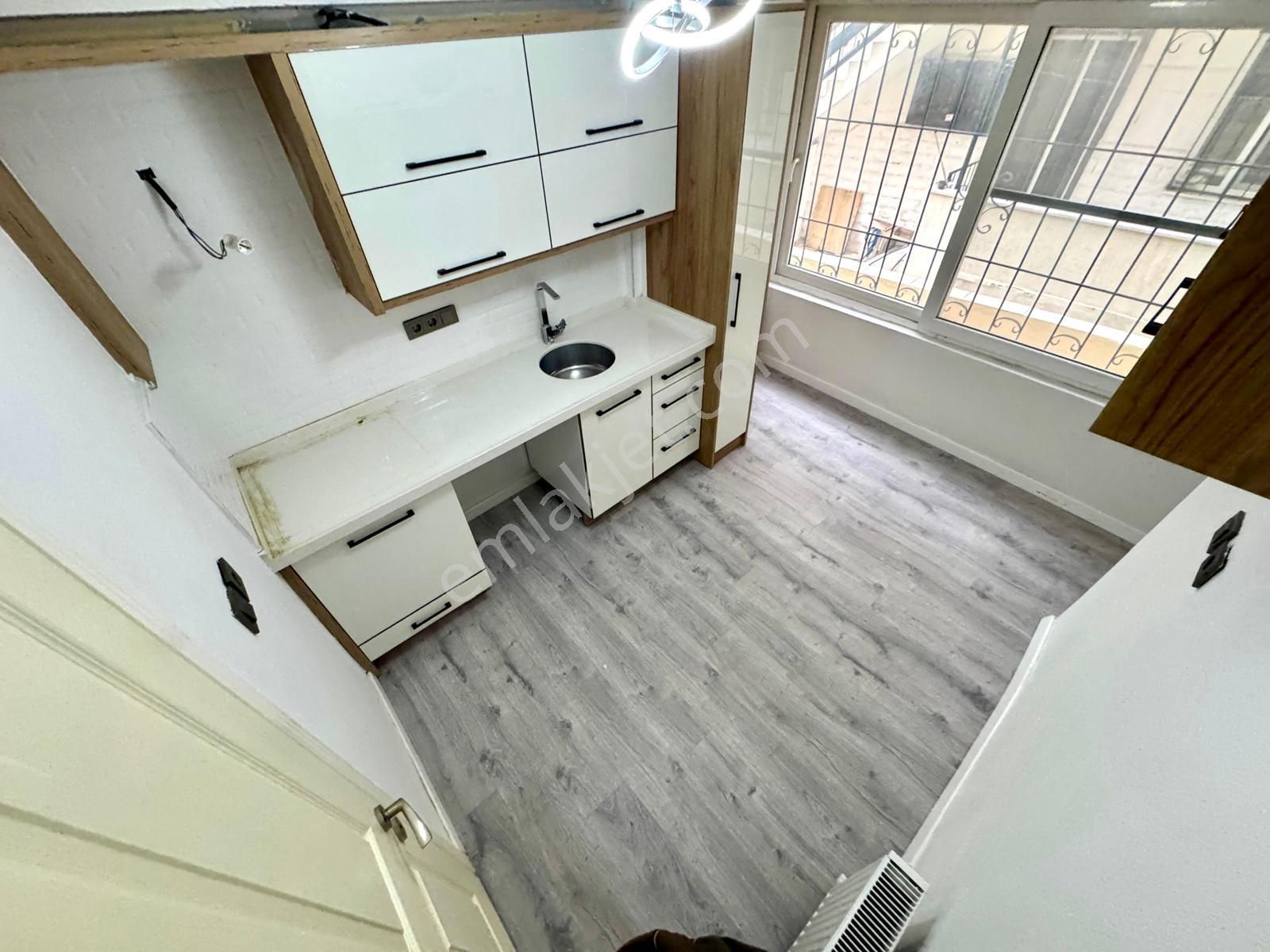 🏡 Referans'tan Akçay'da Denize Yakın Ön Cephe Giriş Kat 2+1 Daire - Görsel 18