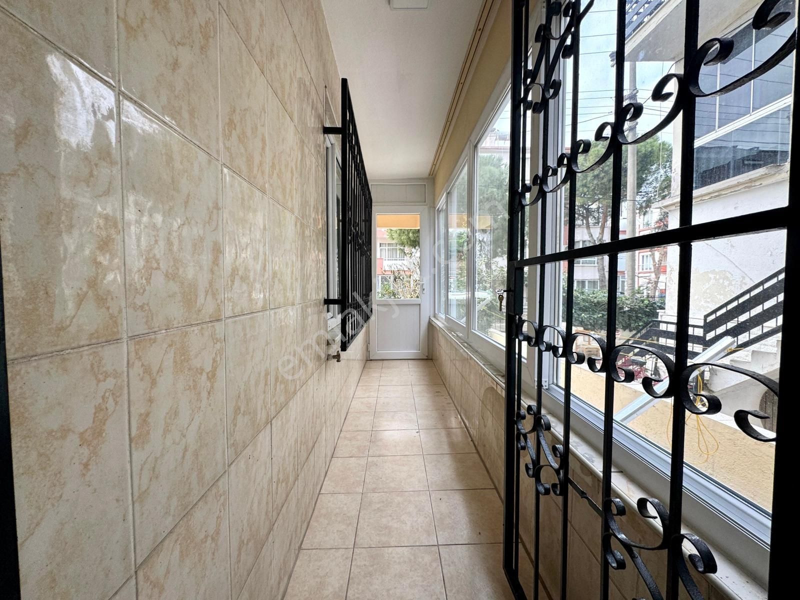 🏡 Referans'tan Akçay'da Denize Yakın Ön Cephe Giriş Kat 2+1 Daire - Görsel 10