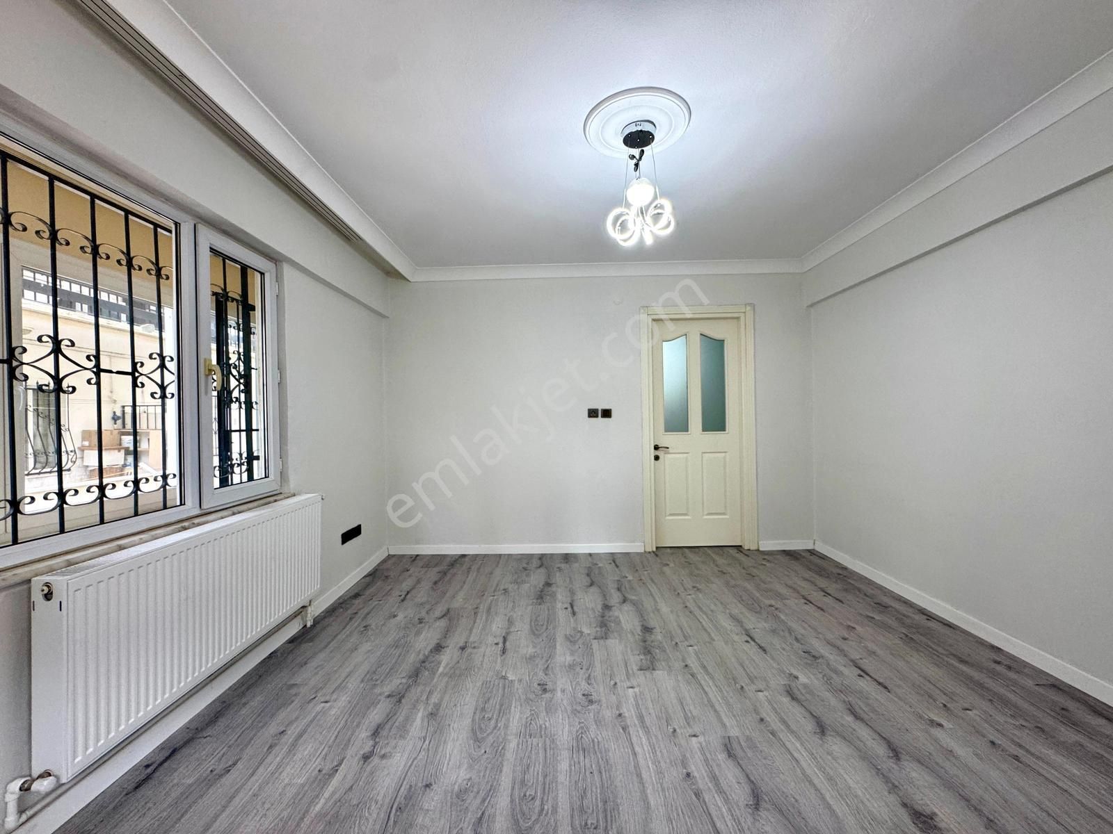 🏡 Referans'tan Akçay'da Denize Yakın Ön Cephe Giriş Kat 2+1 Daire - Görsel 7