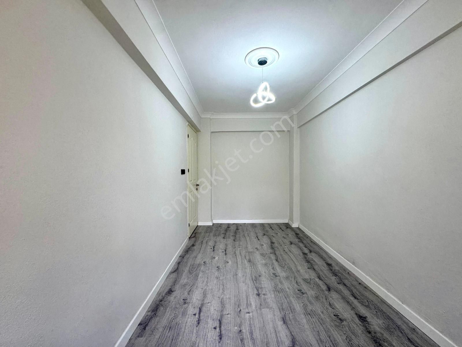 🏡 Referans'tan Akçay'da Denize Yakın Ön Cephe Giriş Kat 2+1 Daire - Görsel 23