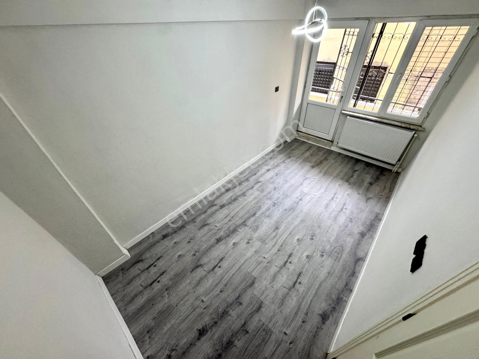 🏡 Referans'tan Akçay'da Denize Yakın Ön Cephe Giriş Kat 2+1 Daire - Görsel 15