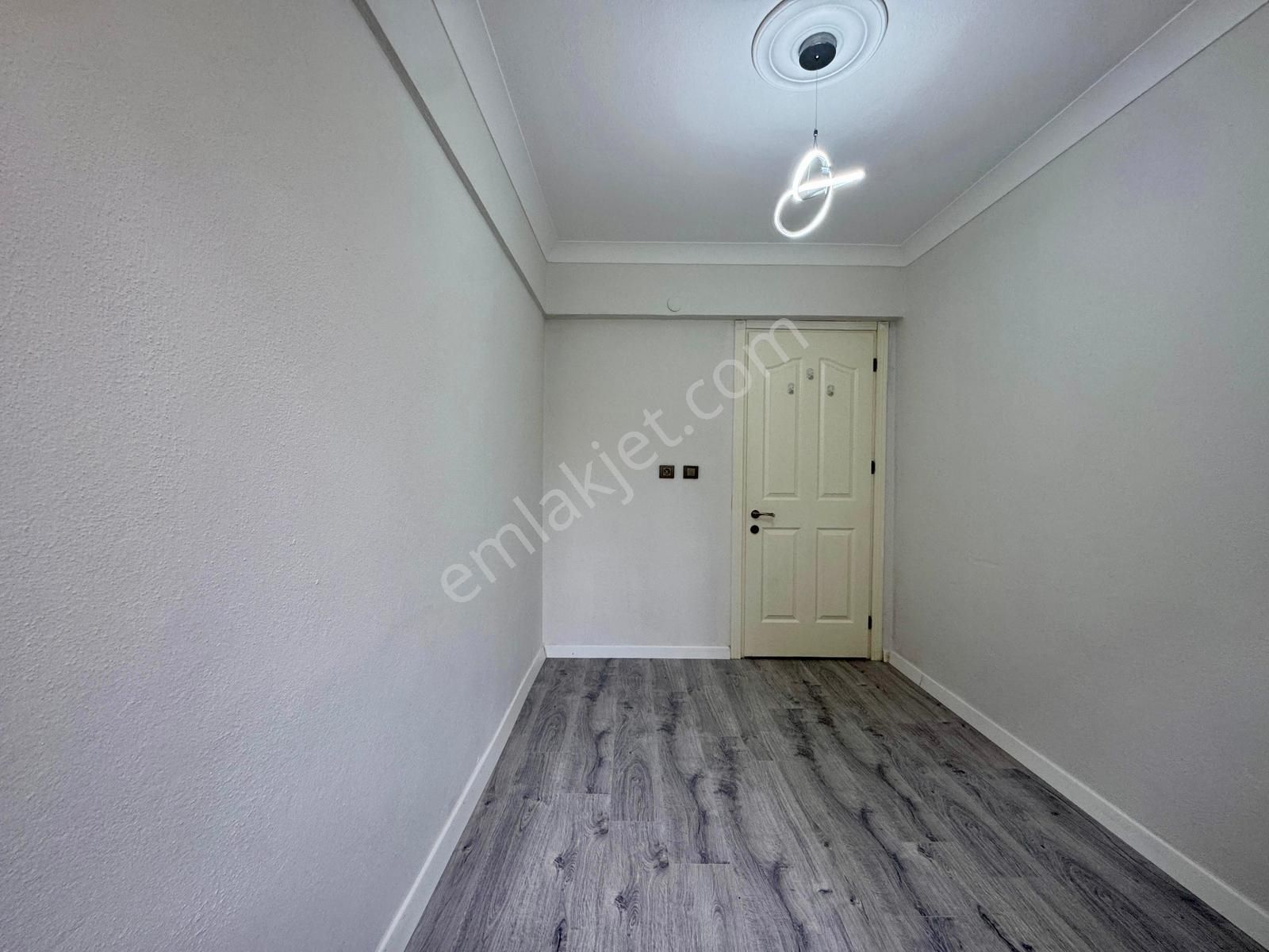 🏡 Referans'tan Akçay'da Denize Yakın Ön Cephe Giriş Kat 2+1 Daire - Görsel 27