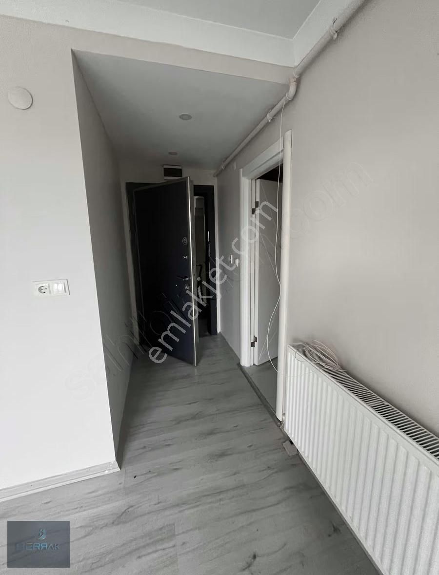 Çorlu Alipaşa Mah. De Kullanışlı 1+1 Kiralık Daire - Görsel 5