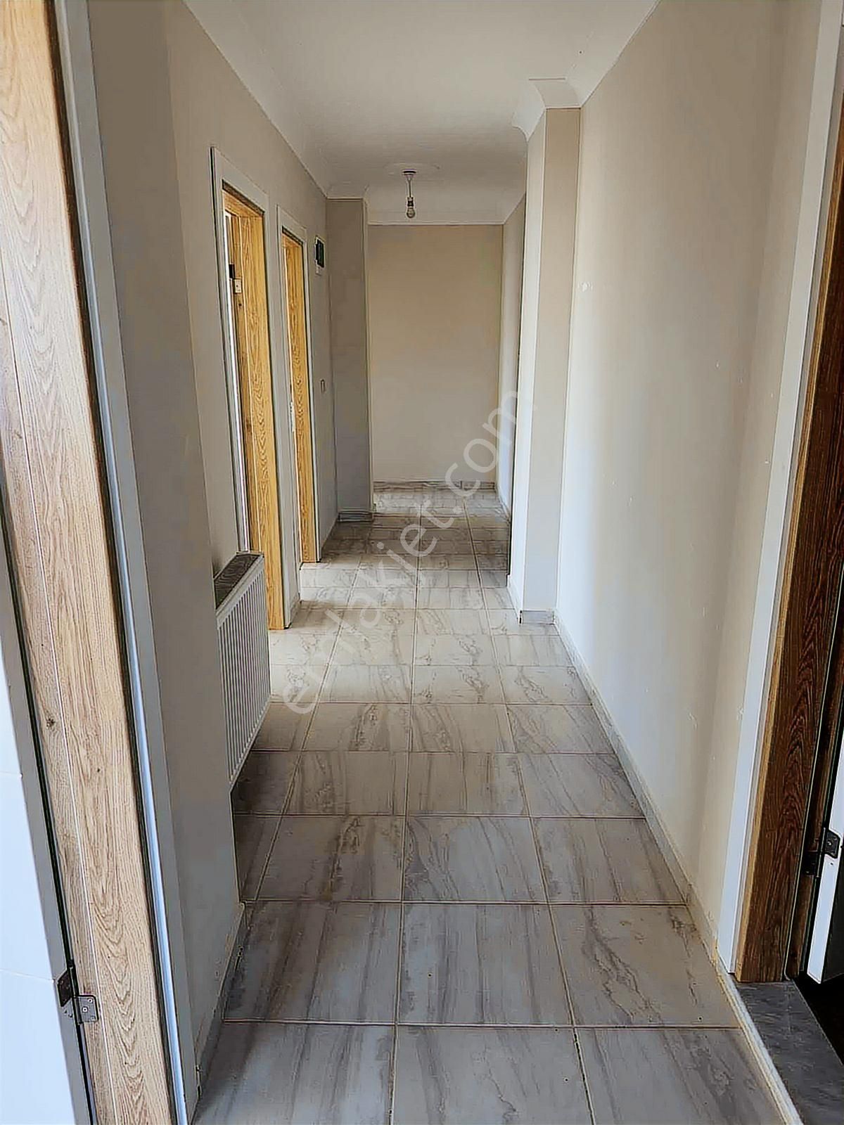 3+1 Büyük Geniş Manzaralı Ebeveyn Banyolu İskanlı Kredili Daire - Görsel 2