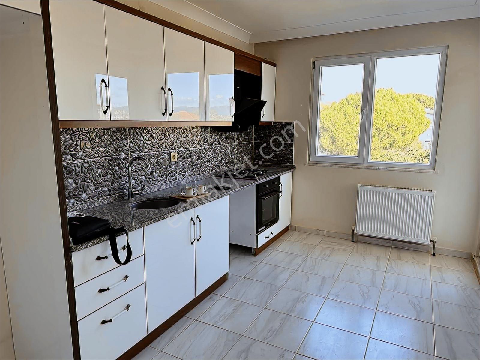 3+1 Büyük Geniş Manzaralı Ebeveyn Banyolu İskanlı Kredili Daire - Görsel 19
