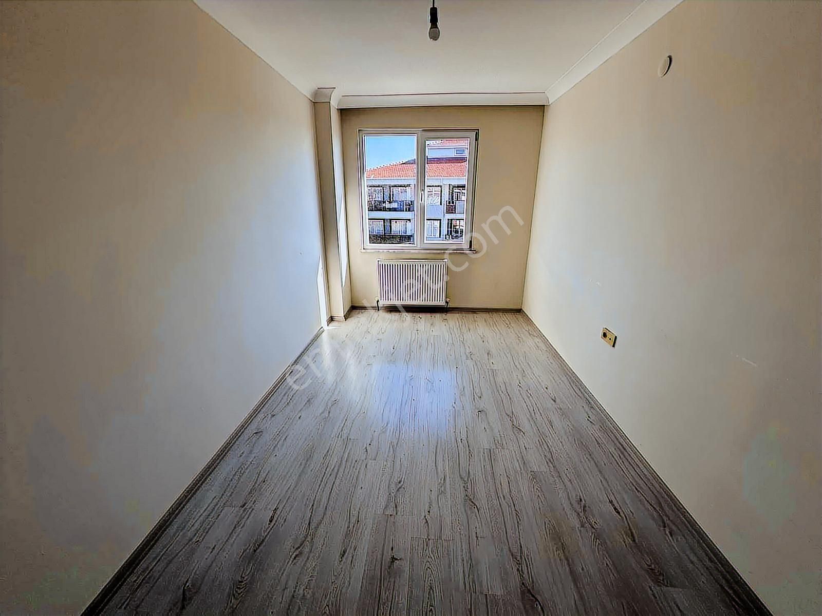 3+1 Büyük Geniş Manzaralı Ebeveyn Banyolu İskanlı Kredili Daire - Görsel 24