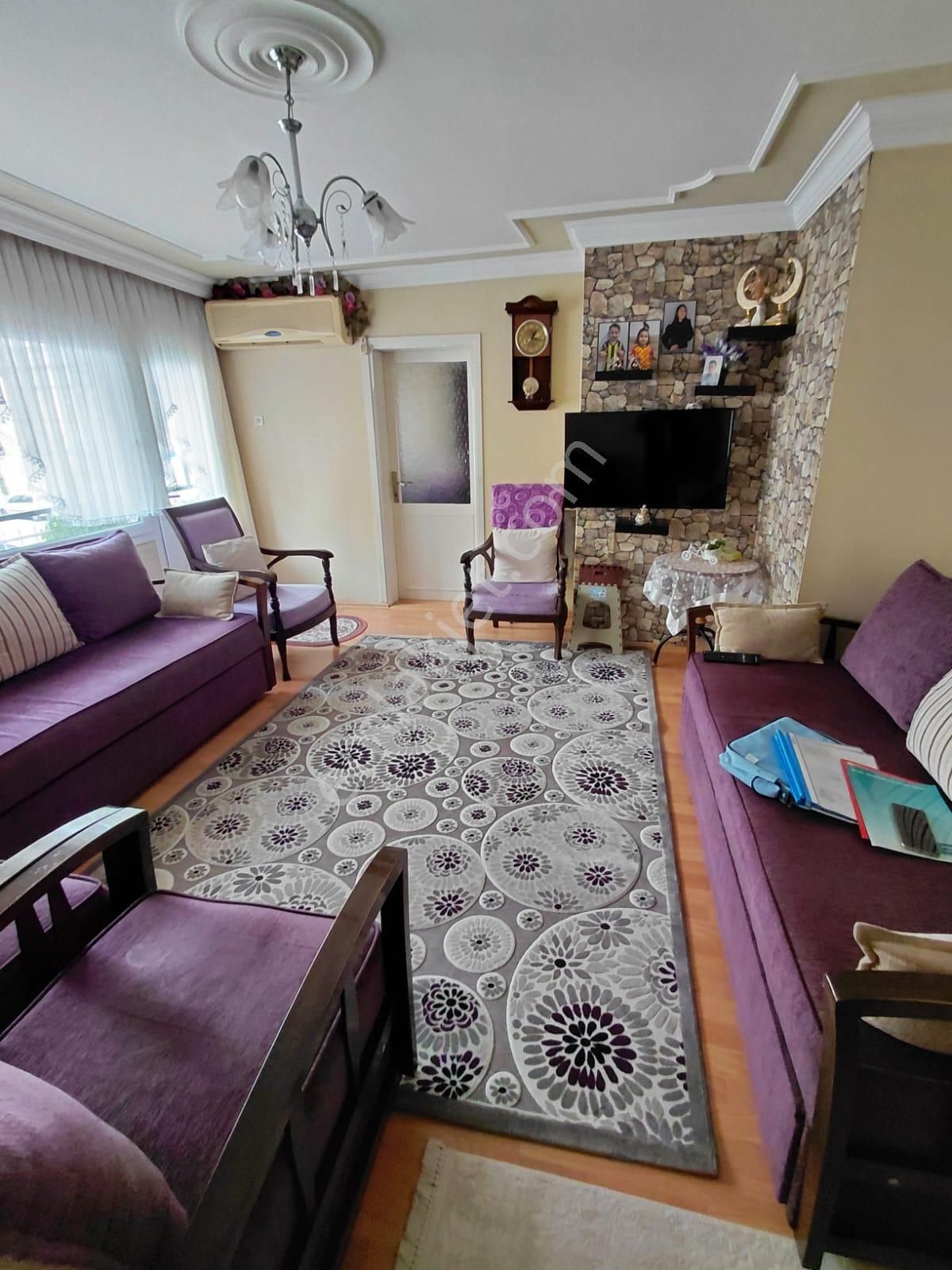 Polat Caddesi Yakını 3+1 Doğalgaz Kapıda 2 Katlı Müstakil