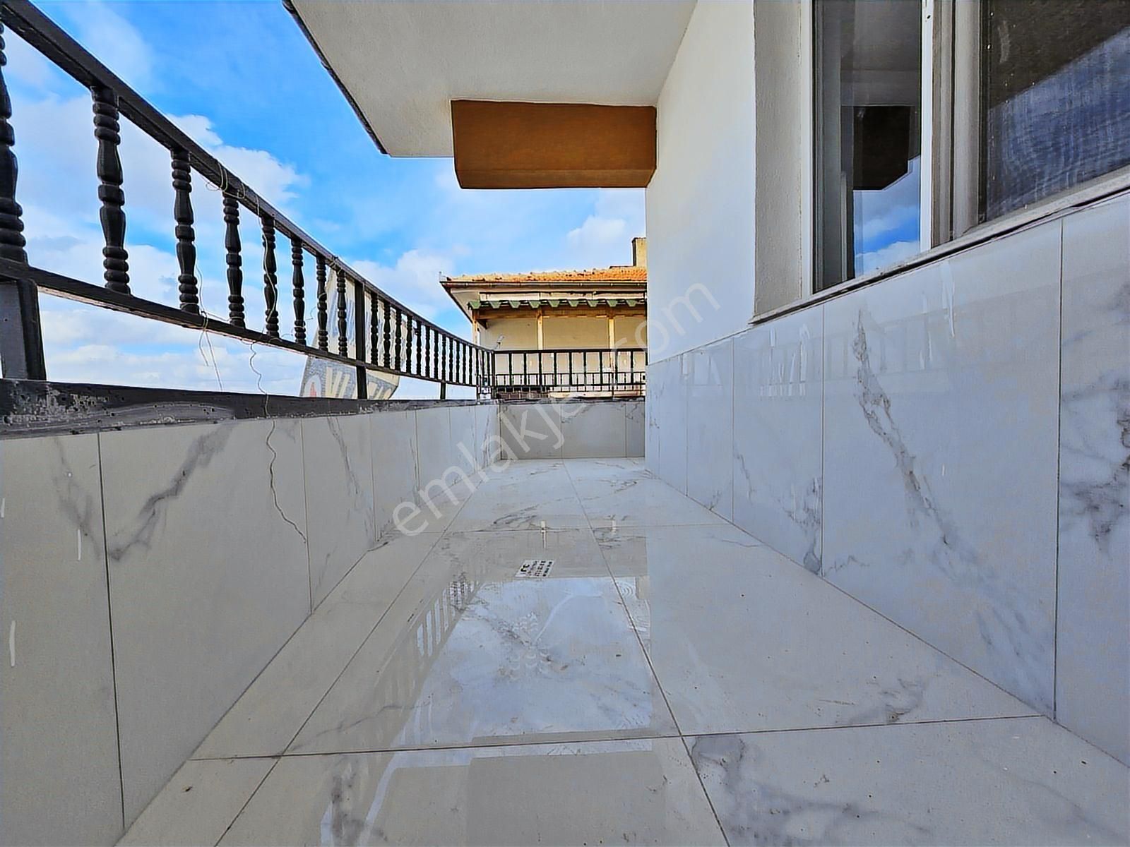 Elvan'da A Life Has. Yakını 3+1 Katta Ful Yapılı Ön Cephe Daire - Görsel 25