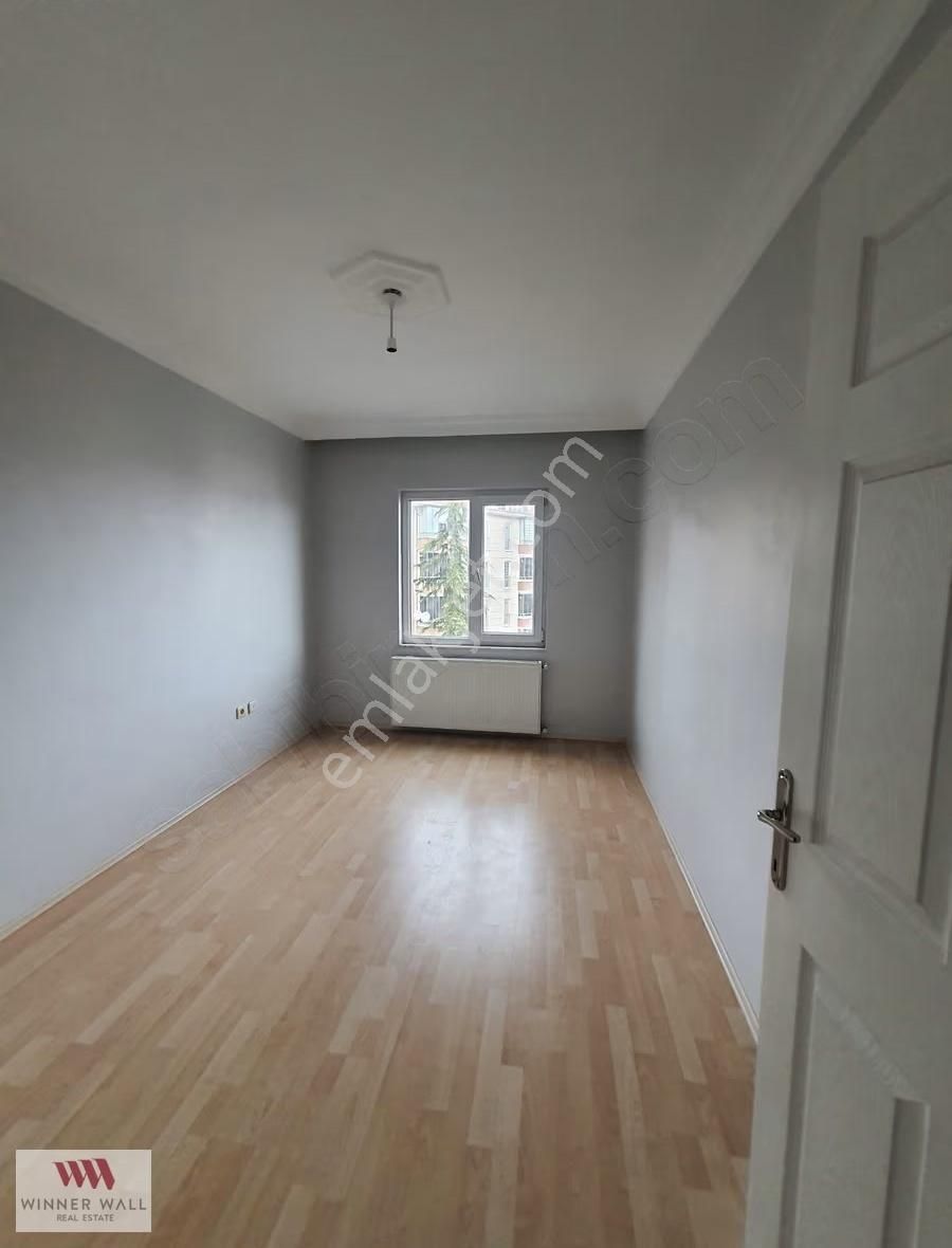 Wınner Wall'dan Aile Sitesinde Geniş 3+1 Eşyasız Kiralık Daire - Görsel 17