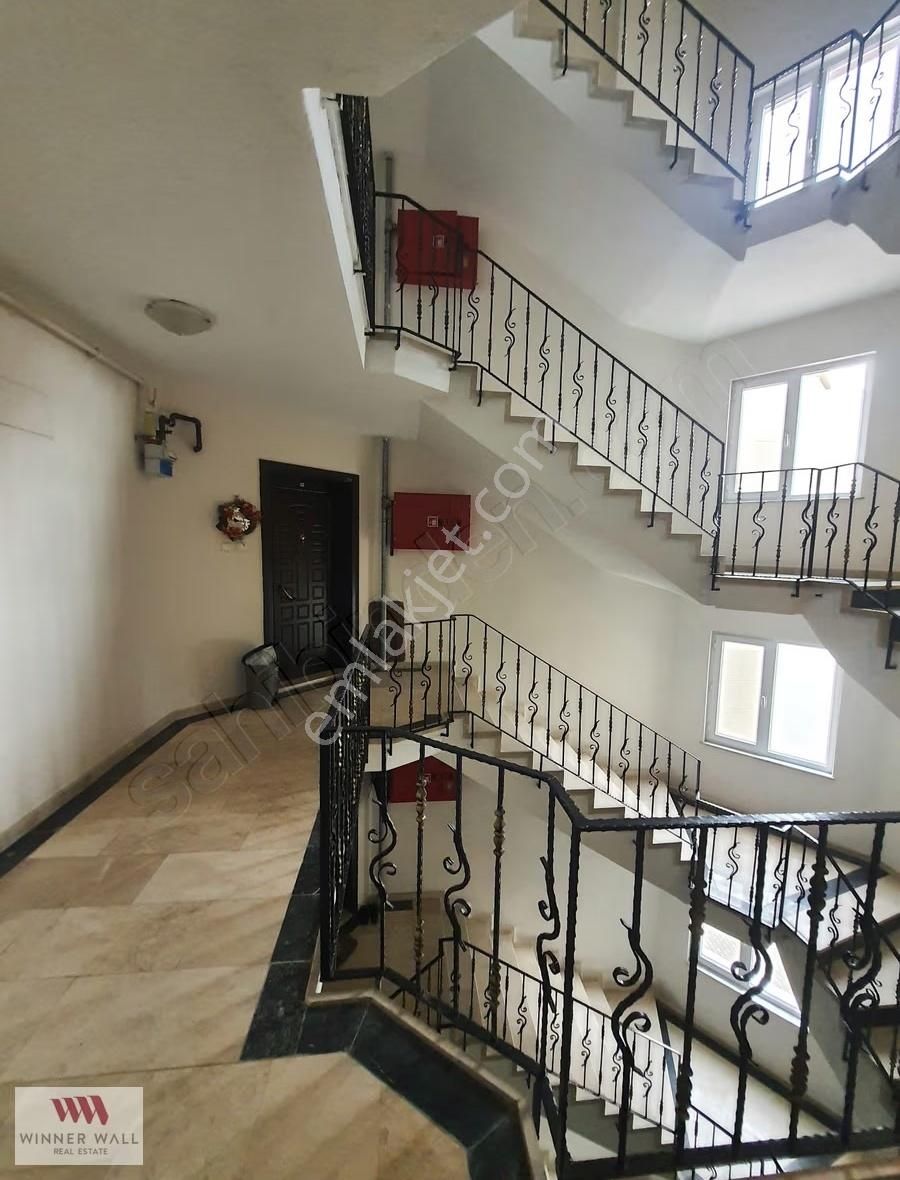Wınner Wall'dan Aile Sitesinde Geniş 3+1 Eşyasız Kiralık Daire - Görsel 23