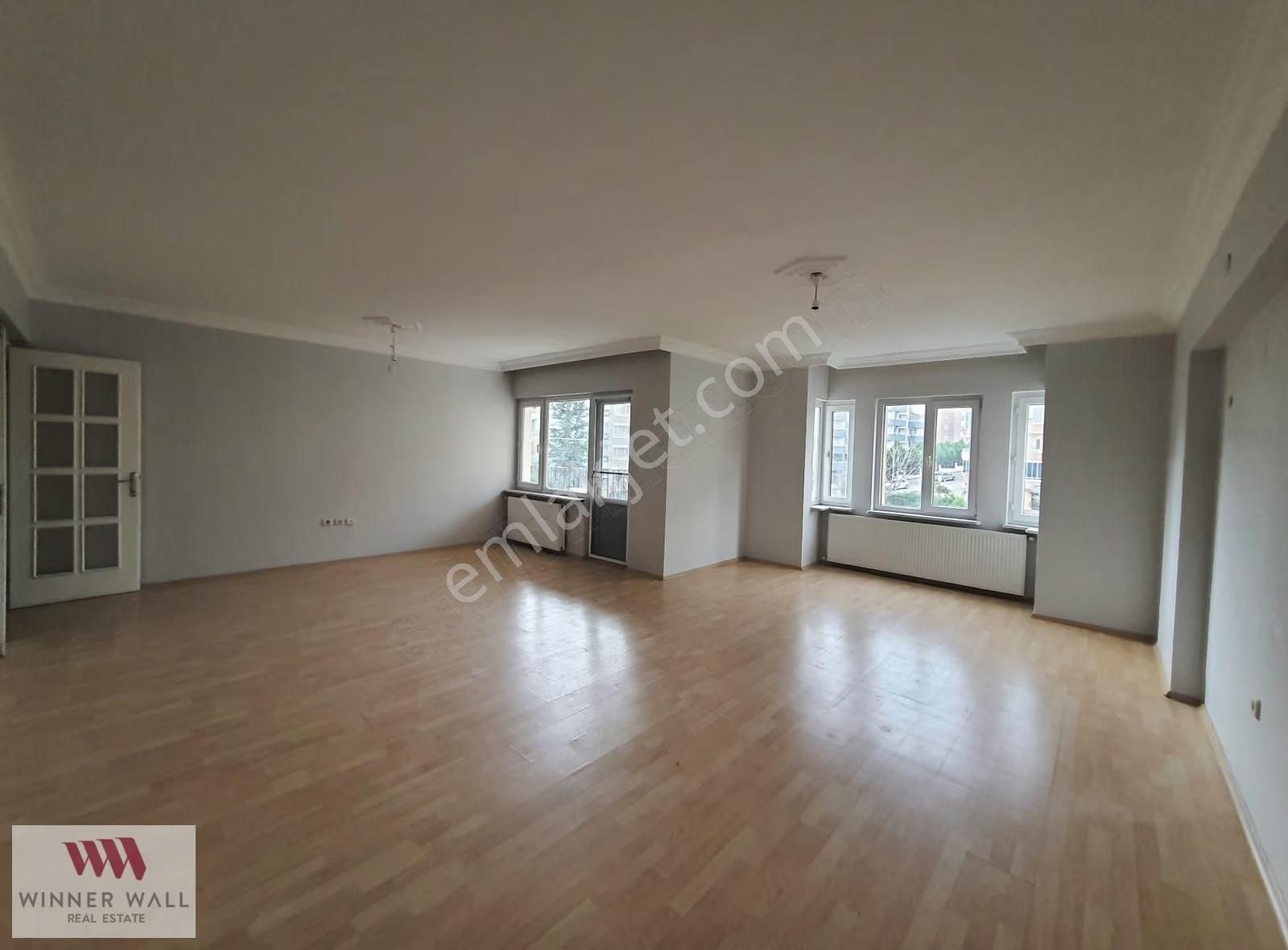 Wınner Wall'dan Aile Sitesinde Geniş 3+1 Eşyasız Kiralık Daire - Görsel 28