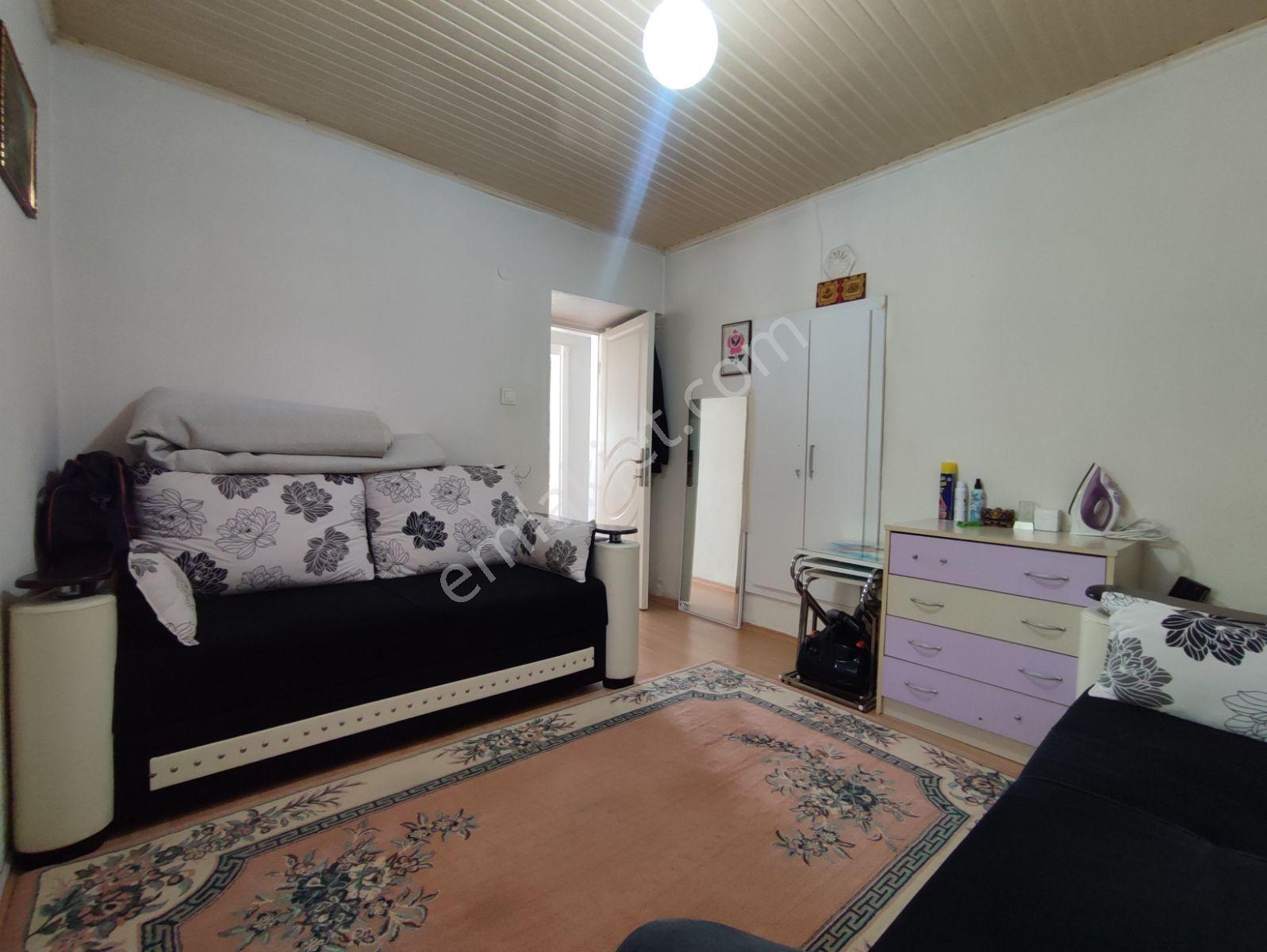 Ayvalık Mutlu Köy'de Müştemilatlı Satılık Müstakil Ev Ve Arsa - Görsel 7