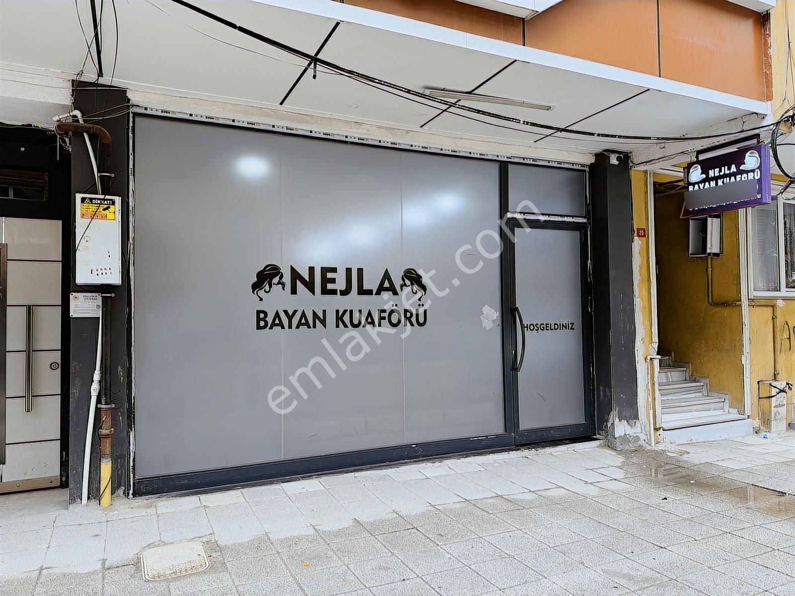 Mehmet Akif'te Satılık 50 M2 Düz Giriş Dükkan Caddeye Çok Yakın