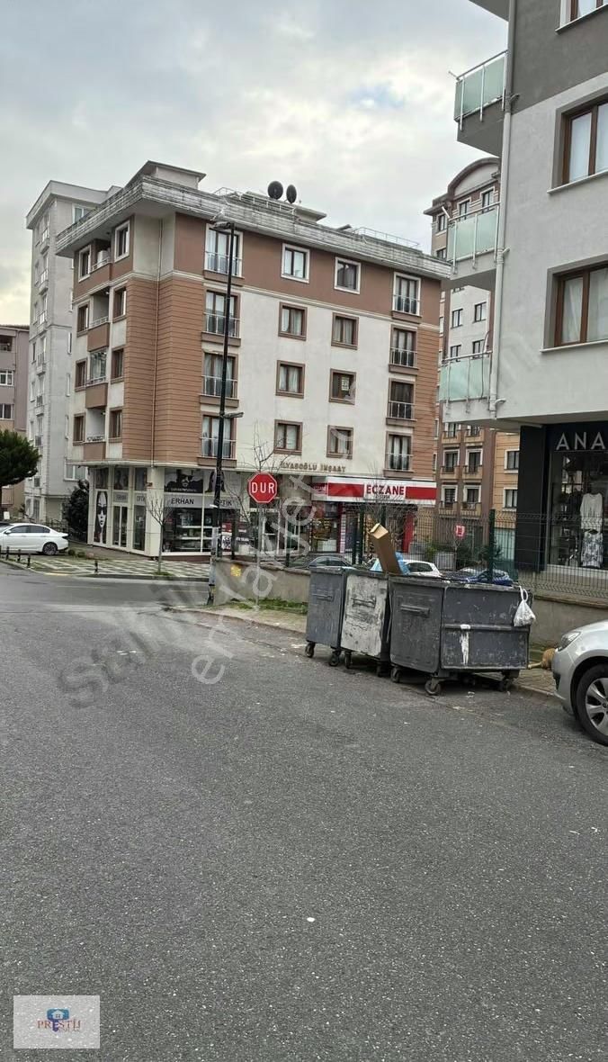 Elalmış Caddesinde Ara Kat Kapalı Otoparklı Balkonlu - Görsel 26
