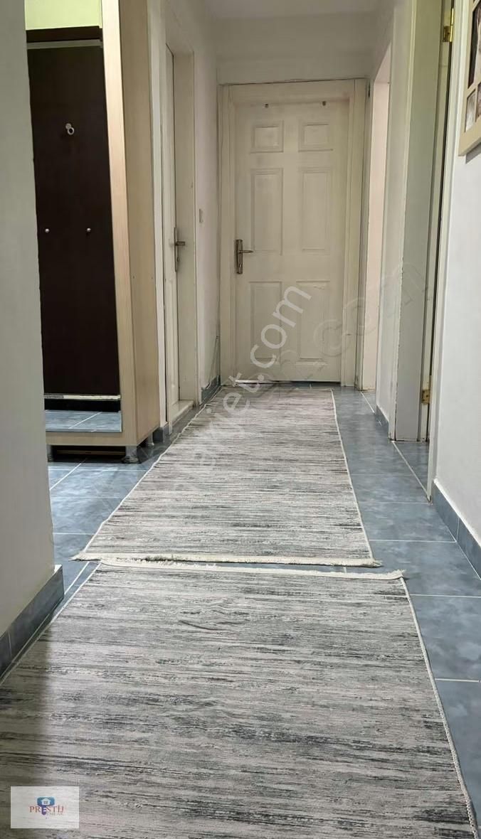 Elalmış Caddesinde Ara Kat Kapalı Otoparklı Balkonlu - Görsel 3