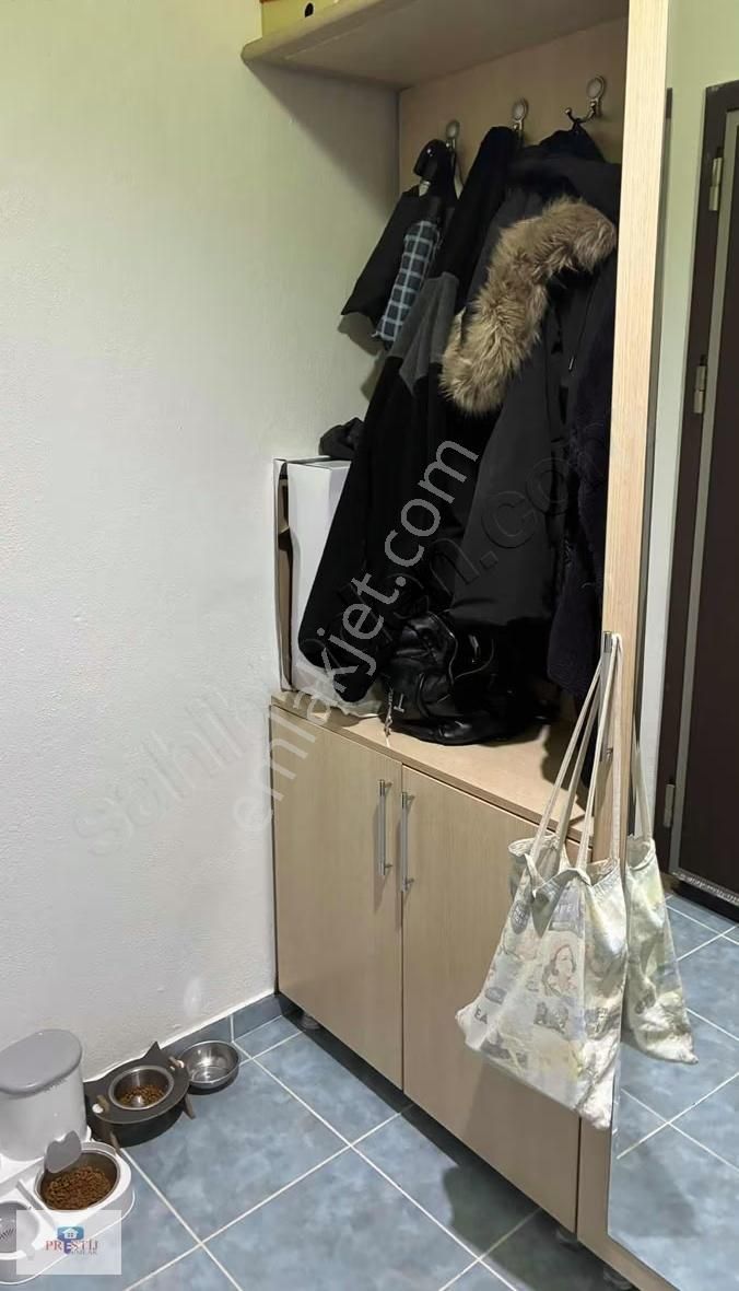 Elalmış Caddesinde Ara Kat Kapalı Otoparklı Balkonlu - Görsel 14