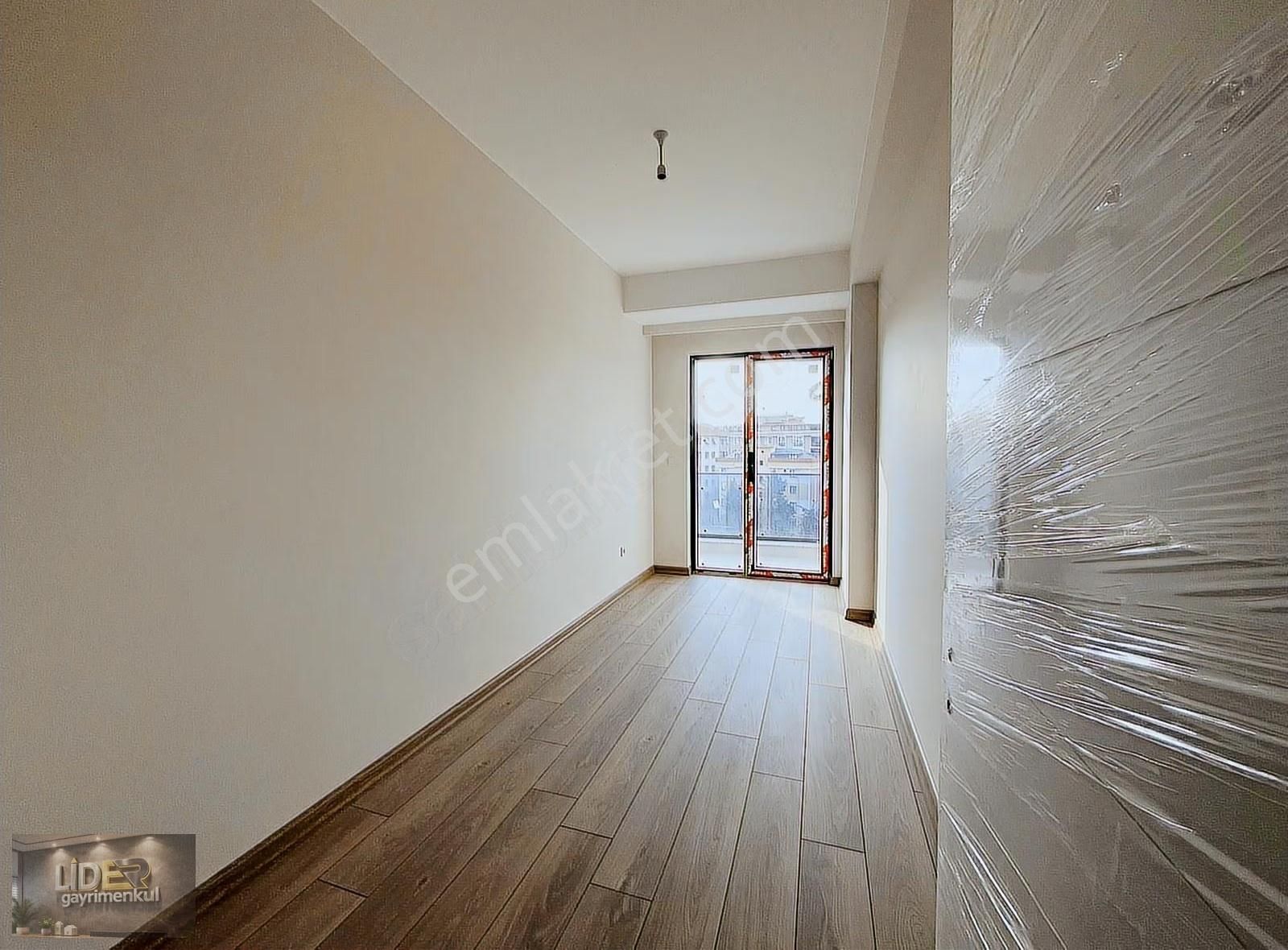 Lider'den Küçükyalı'da Komple Ön Cephe 4.kat 105m2 Sıfır 2+1.... - Görsel 7