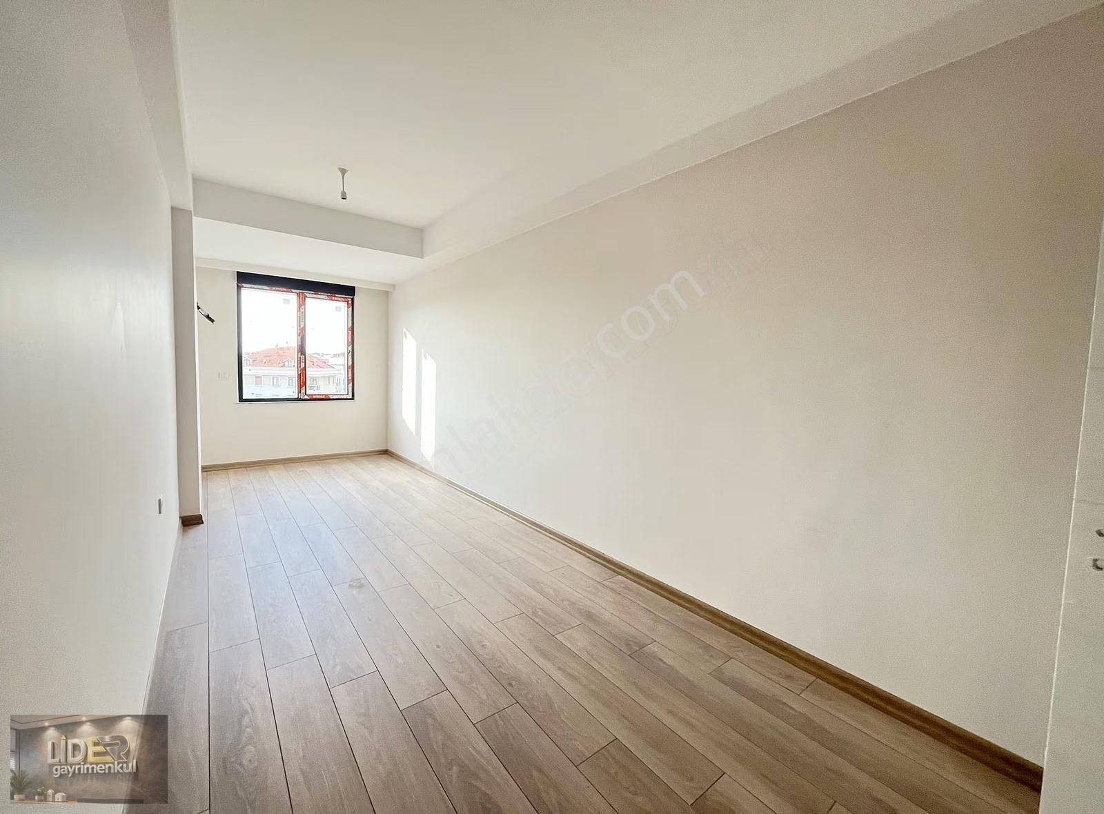 Lider'den Küçükyalı'da Komple Ön Cephe 4.kat 105m2 Sıfır 2+1.... - Görsel 8