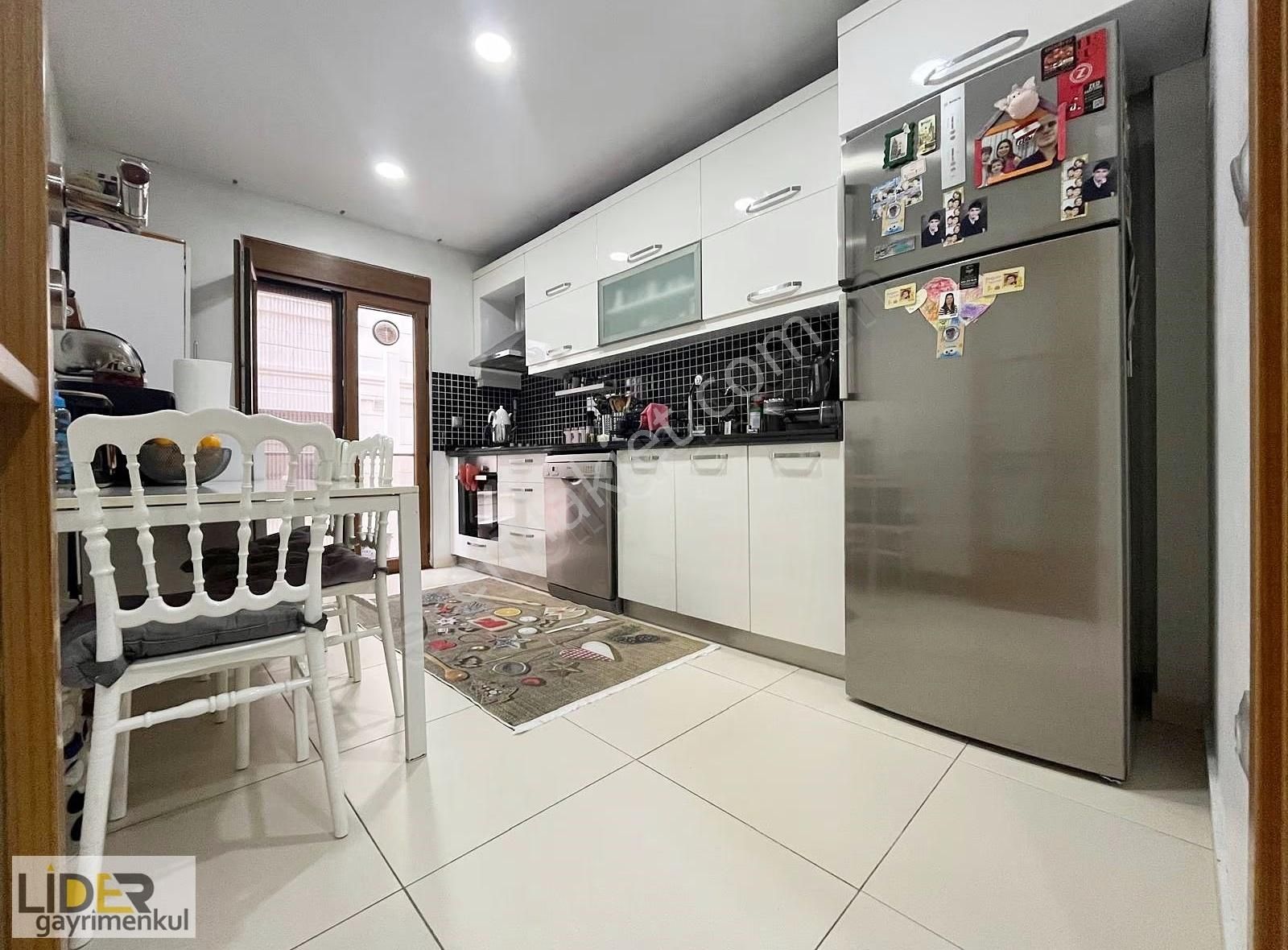 Lider'den İdealtepe Marmaray'da Ebeveyn Banyolu Ara Katta 3+1 - Görsel 17