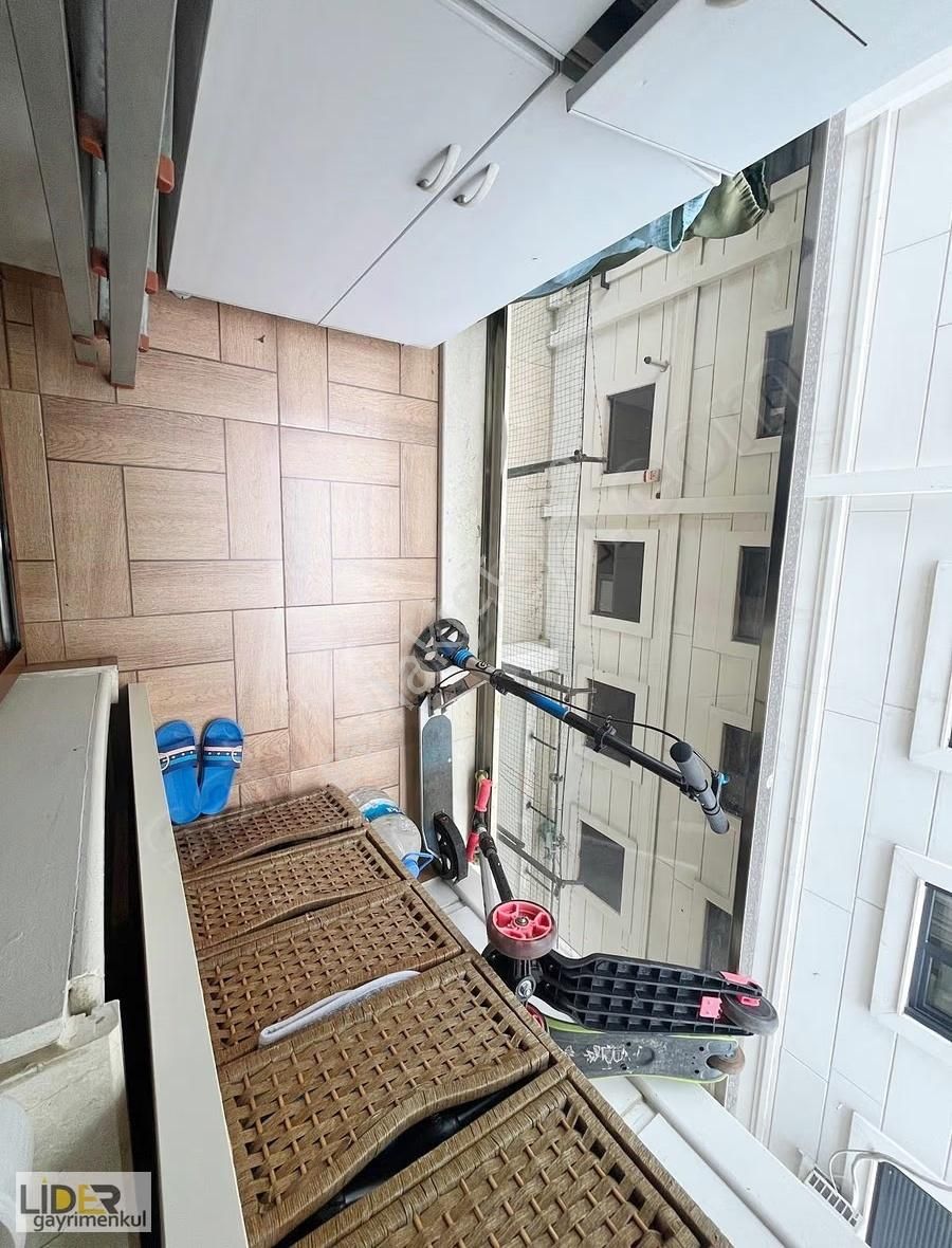 Lider'den İdealtepe Marmaray'da Ebeveyn Banyolu Ara Katta 3+1 - Görsel 11