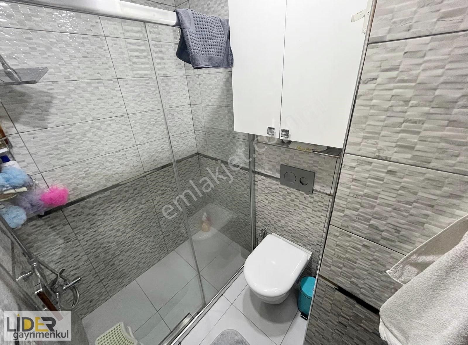 Lider'den İdealtepe Marmaray'da Ebeveyn Banyolu Ara Katta 3+1 - Görsel 20