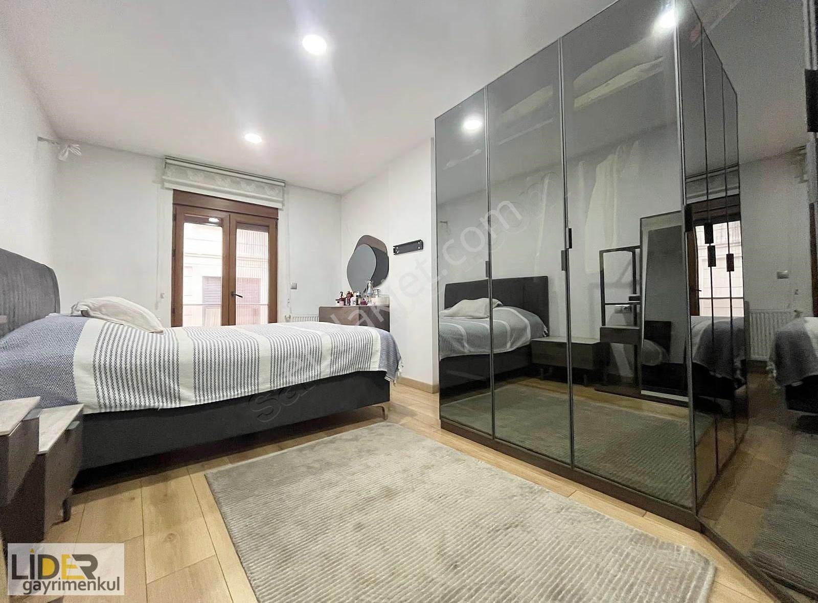 Lider'den İdealtepe Marmaray'da Ebeveyn Banyolu Ara Katta 3+1 - Görsel 14