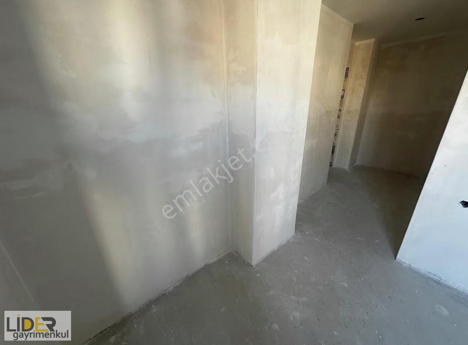 Lider'den Sahile İlk Bina,ön Cephe,ebeveynli,emsalsiz Konum 3+1 - Görsel 32