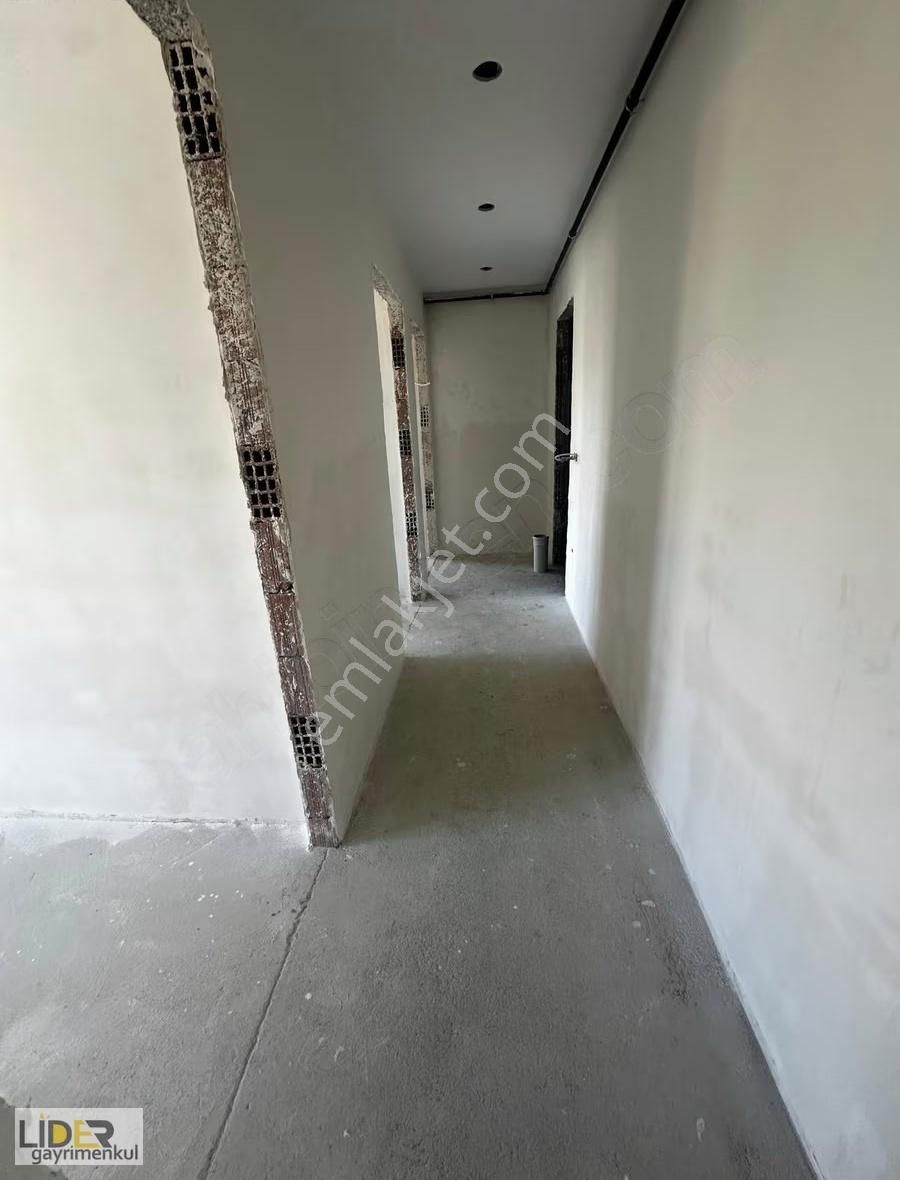 Lider'den Sahile İlk Bina,ön Cephe,ebeveynli,emsalsiz Konum 3+1 - Görsel 15