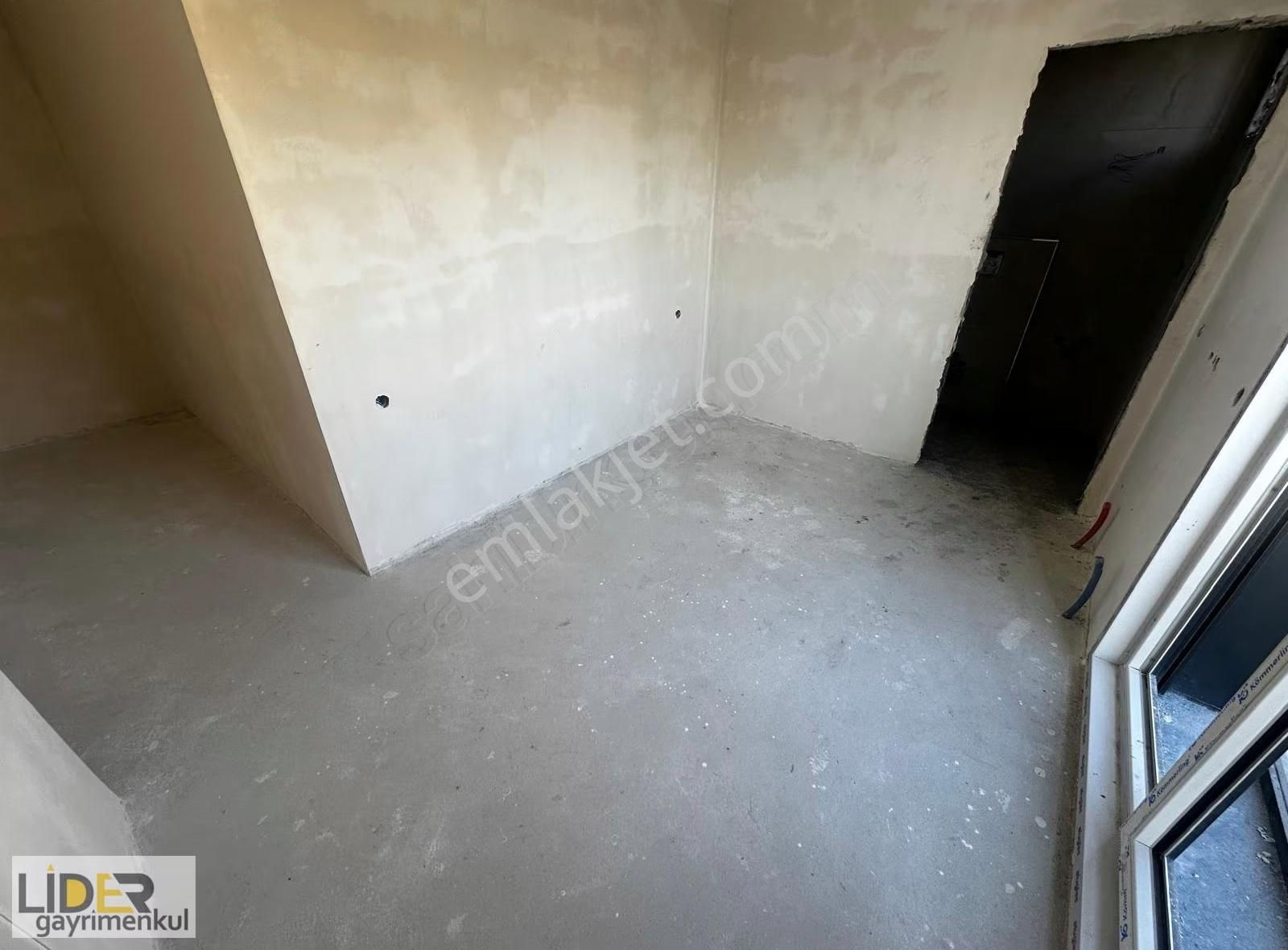 Lider'den Sahile İlk Bina,ön Cephe,ebeveynli,emsalsiz Konum 3+1 - Görsel 29