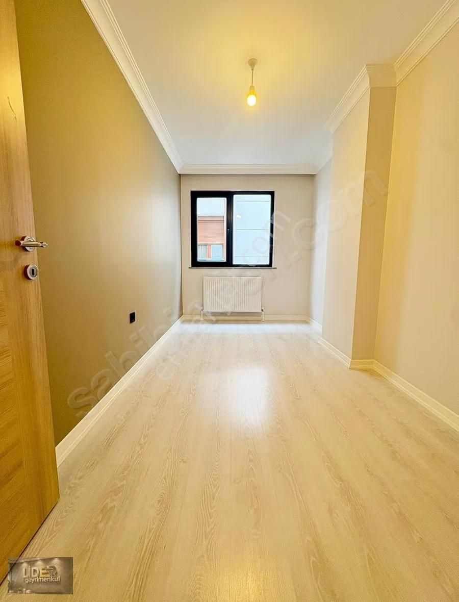 Lider'den Küçükyalı'da Merkezi Konumda Balkonlu 80m² Sıfır 2+1! - Görsel 20