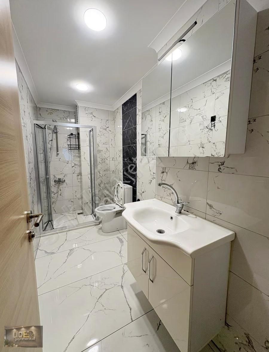 Lider'den Küçükyalı'da Merkezi Konumda Balkonlu 80m² Sıfır 2+1! - Görsel 12