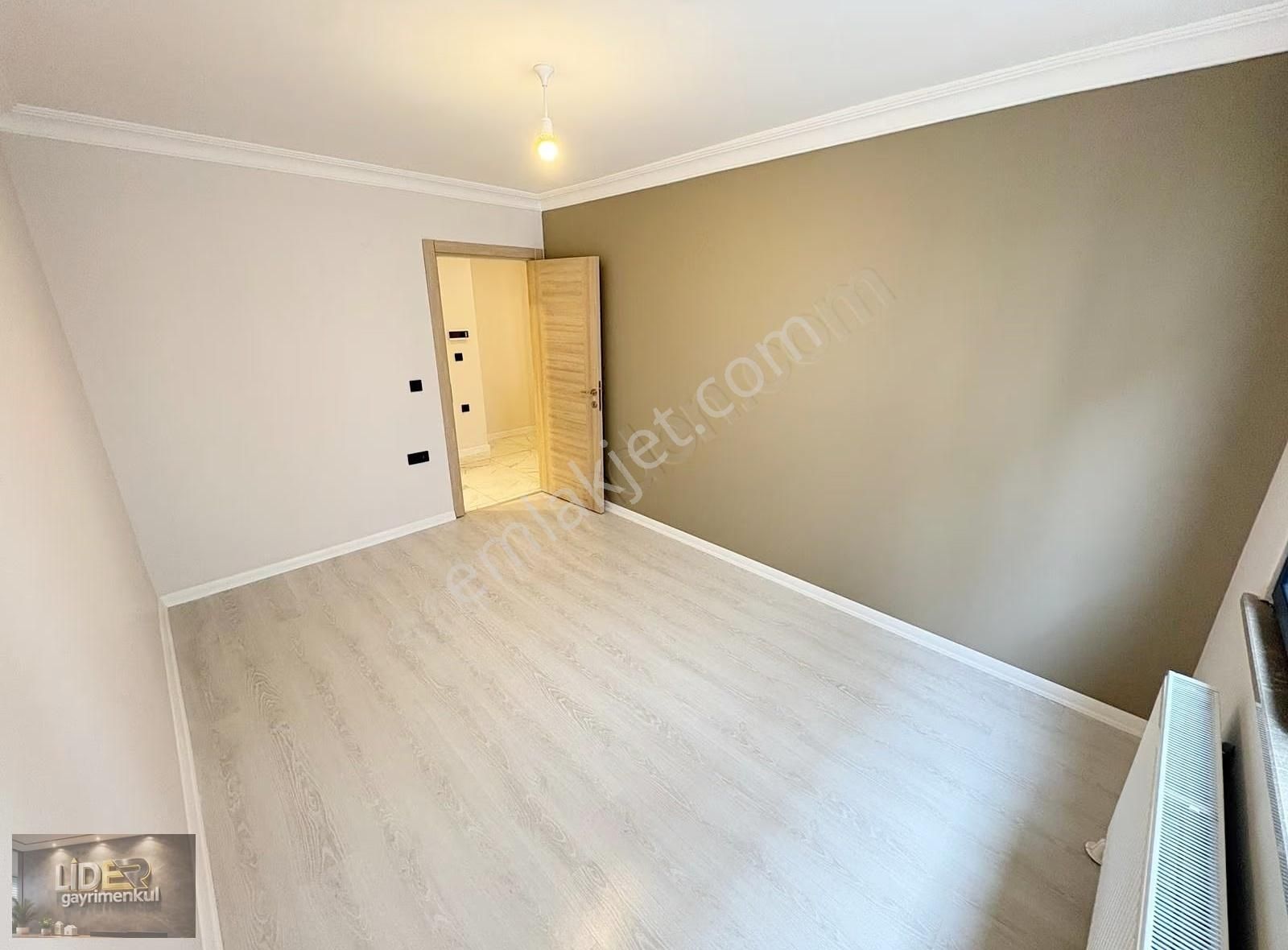 Lider'den Küçükyalı'da Merkezi Konumda Balkonlu 80m² Sıfır 2+1! - Görsel 17