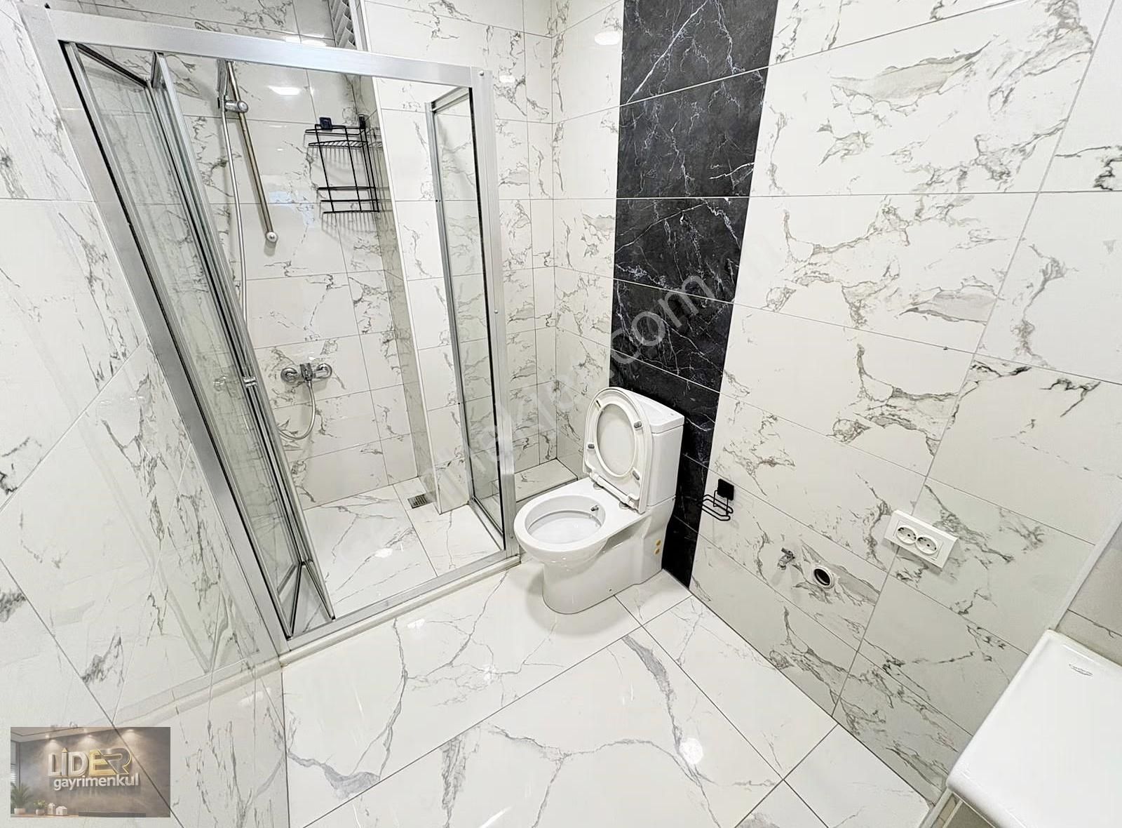 Lider'den Küçükyalı'da Merkezi Konumda Balkonlu 80m² Sıfır 2+1! - Görsel 25