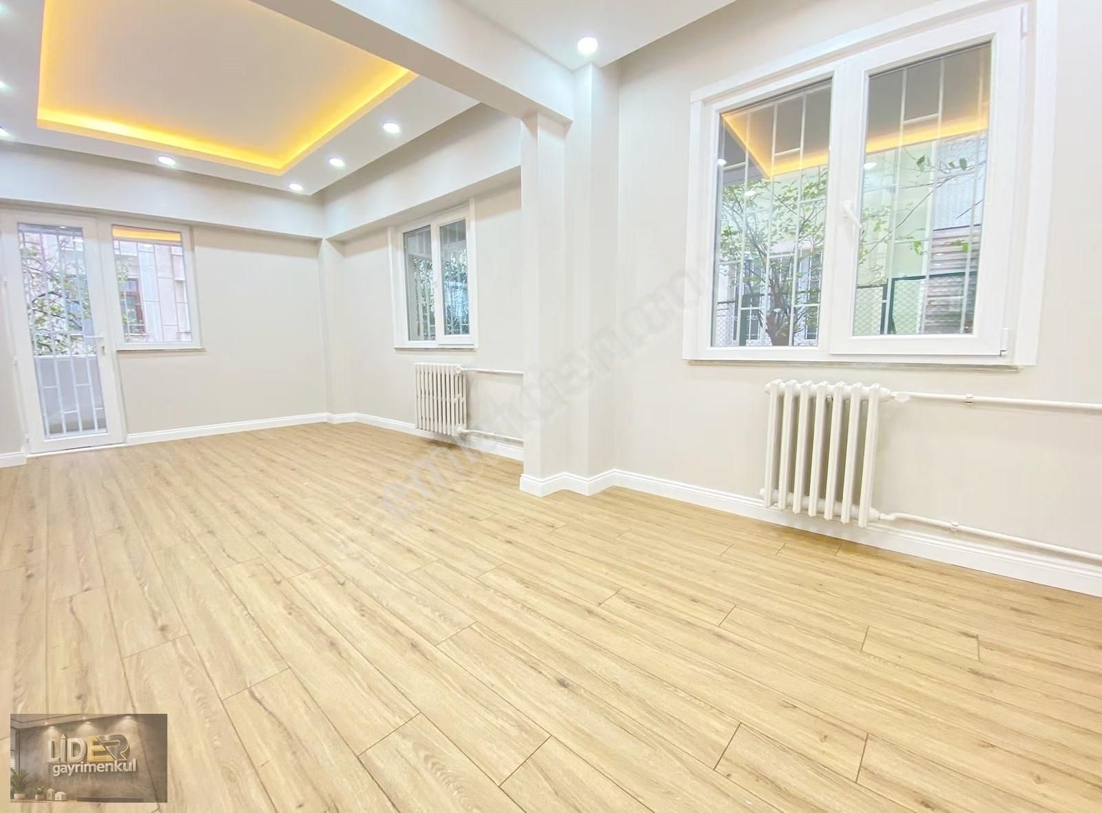 Lider'den Çamlık'ta A'dan Z'ye Yenilenmiş Çift Balkonlu 60m2 1+1 - Görsel 25