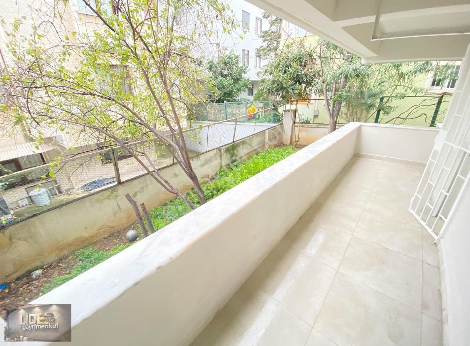 Lider'den Çamlık'ta A'dan Z'ye Yenilenmiş Çift Balkonlu 60m2 1+1