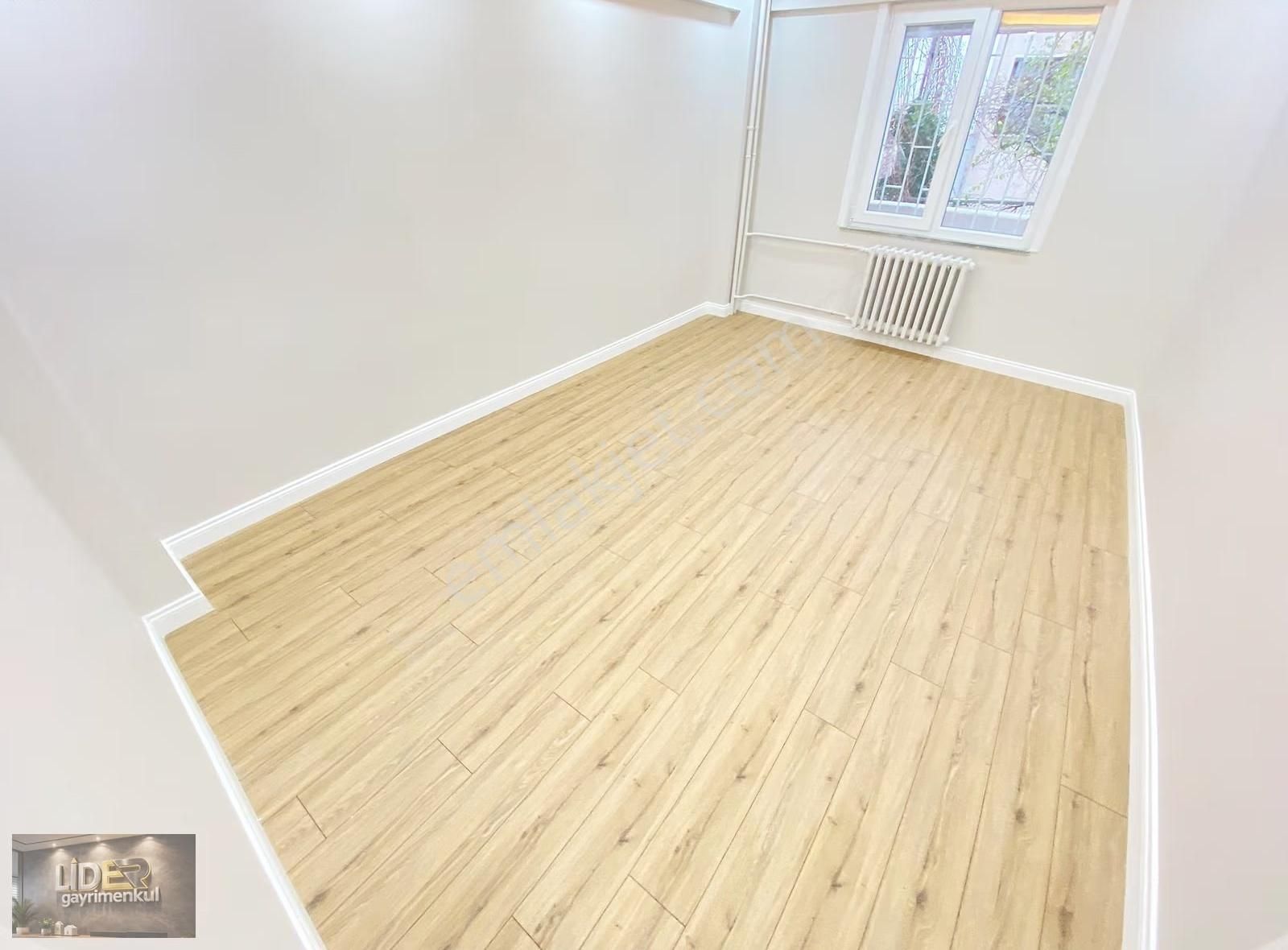 Lider'den Çamlık'ta A'dan Z'ye Yenilenmiş Çift Balkonlu 60m2 1+1 - Görsel 28