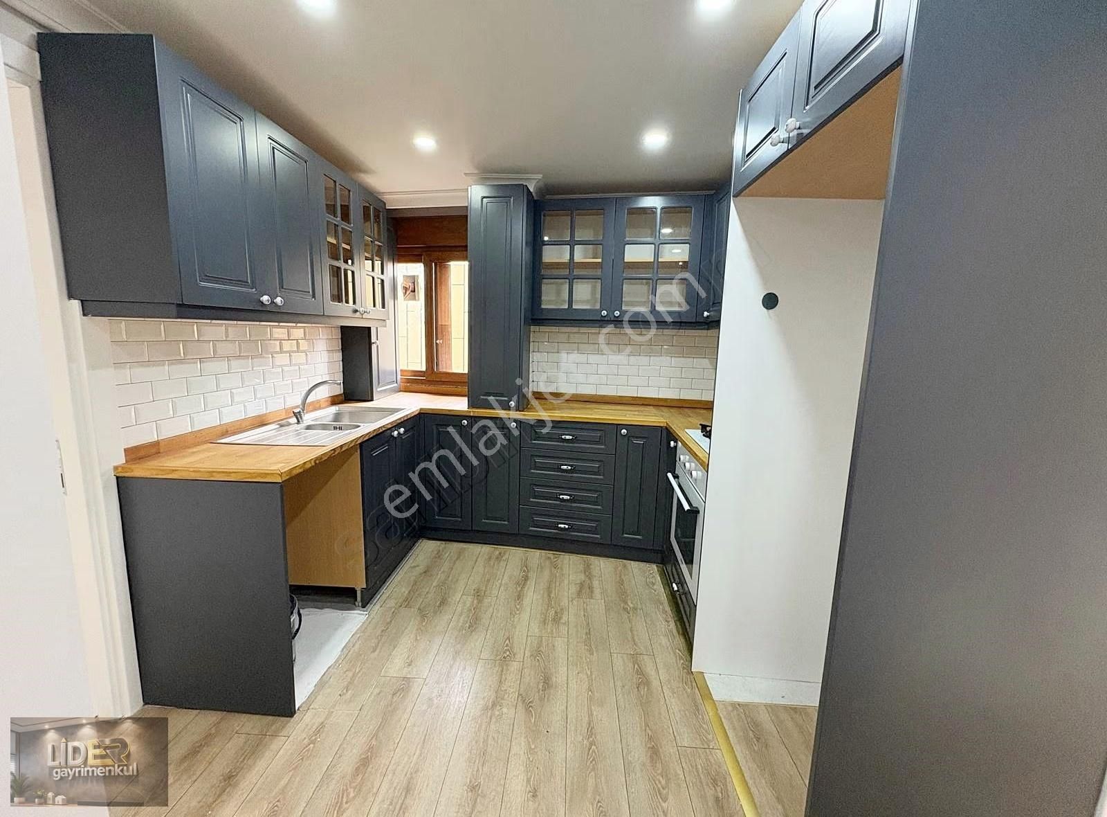 Lider'den İdealtepe Sahil'de Bahçe Teraslı Yeni Binada 60m2 1+1 - Görsel 18